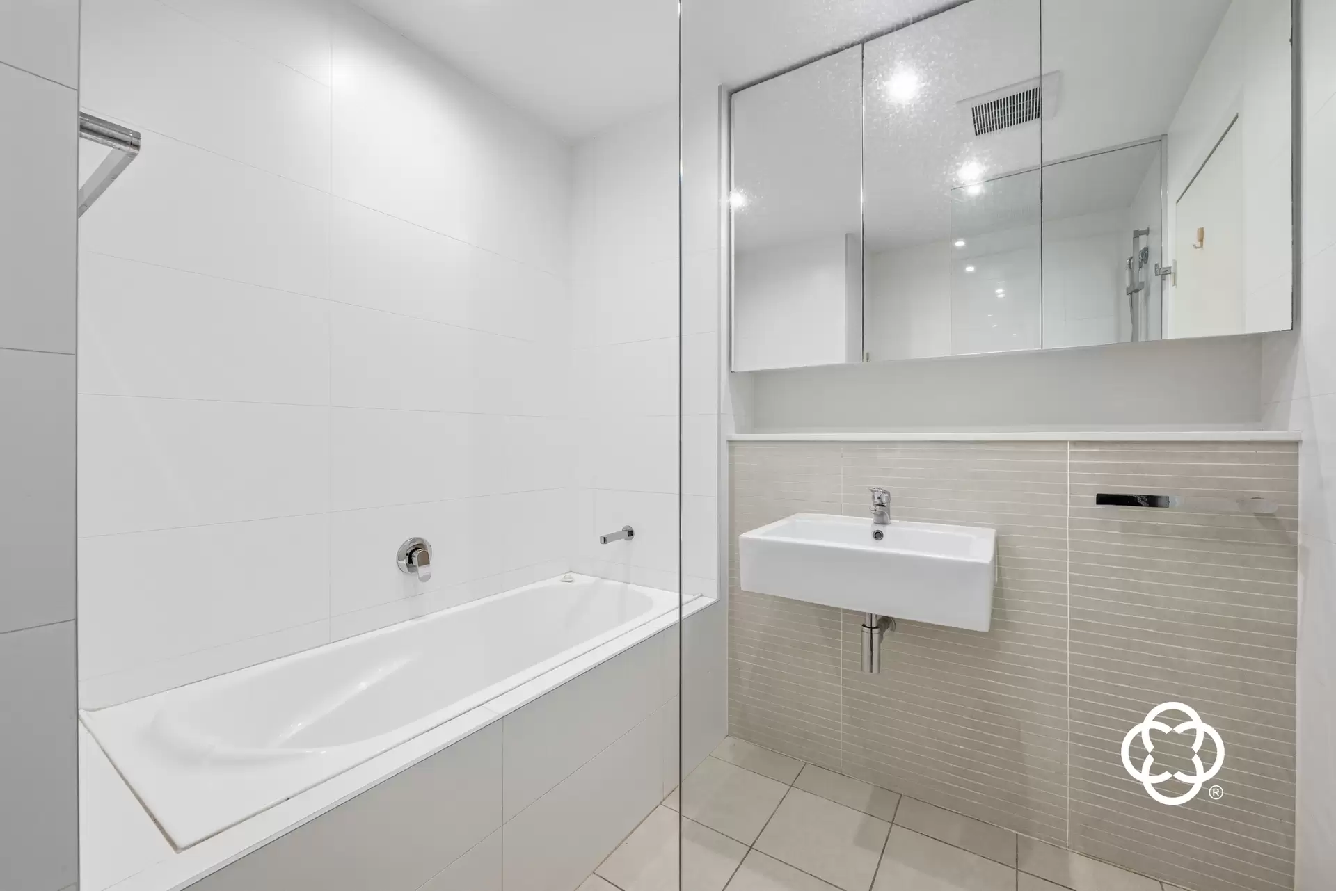 611/27 Hill Road, Wentworth Point Leased by Chidiac Realty - image 1