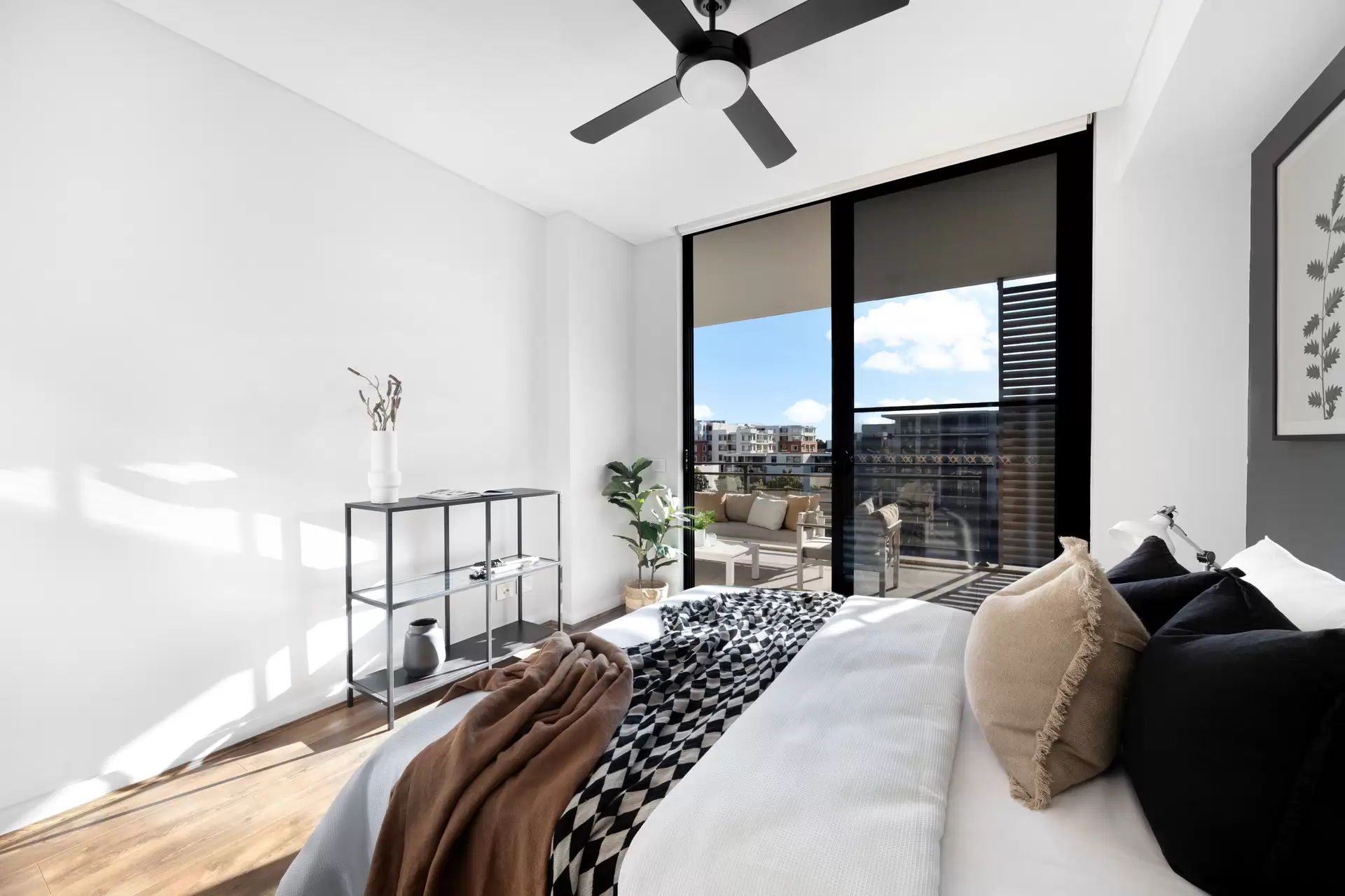 607/18 Corniche Drive, Wentworth Point Leased by Chidiac Realty - image 1
