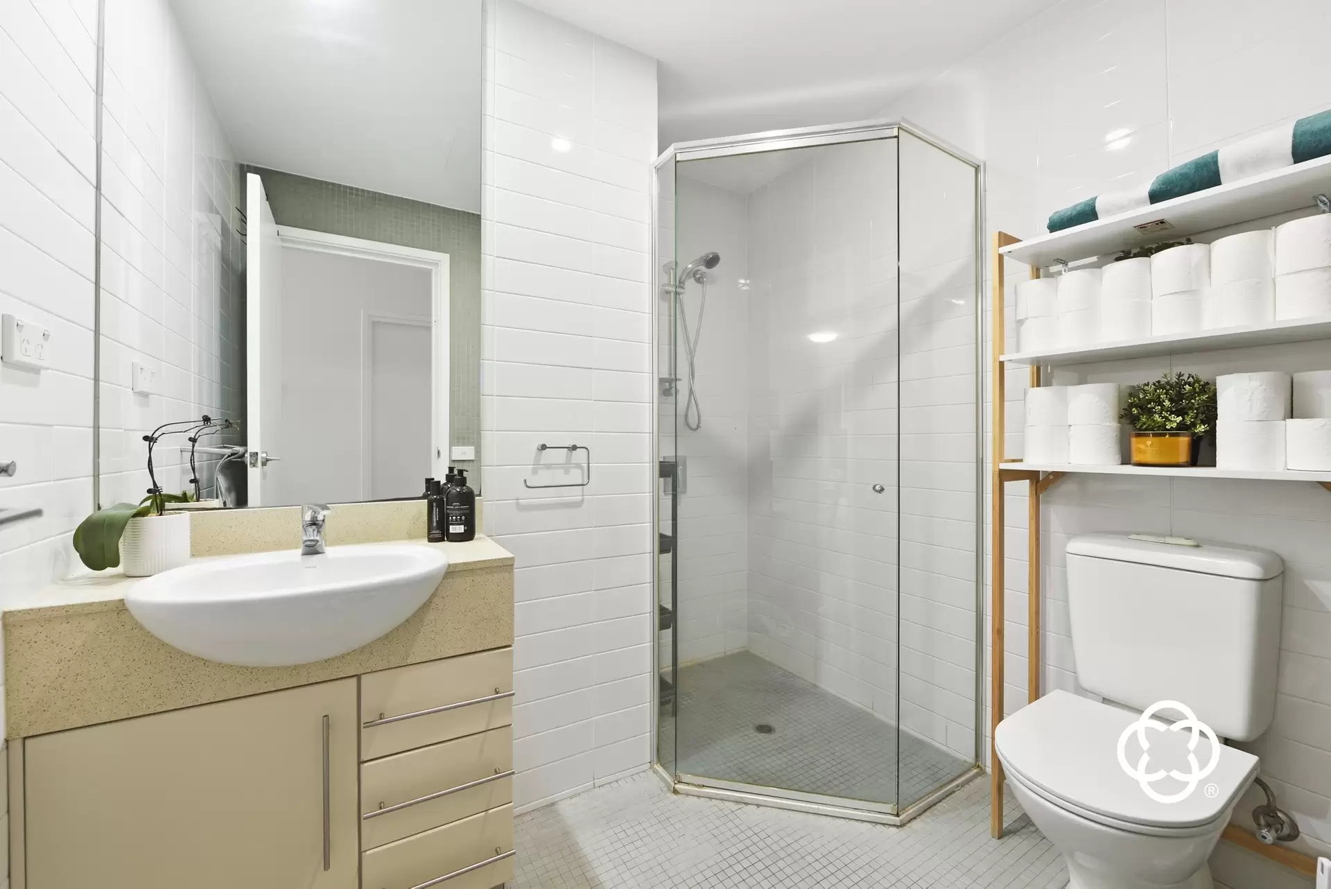 205/1 The Piazza, Wentworth Point Leased by Chidiac Realty - image 1