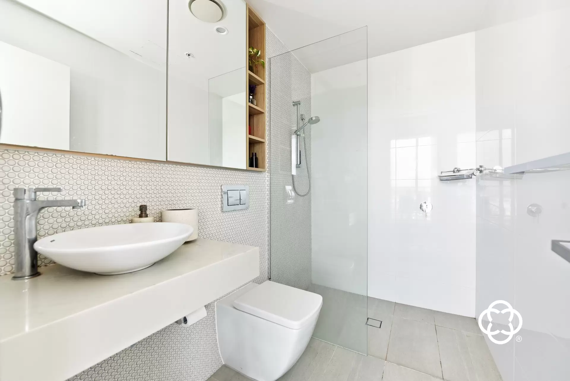 1711/46 Savona Drive, Wentworth Point Leased by Chidiac Realty - image 1