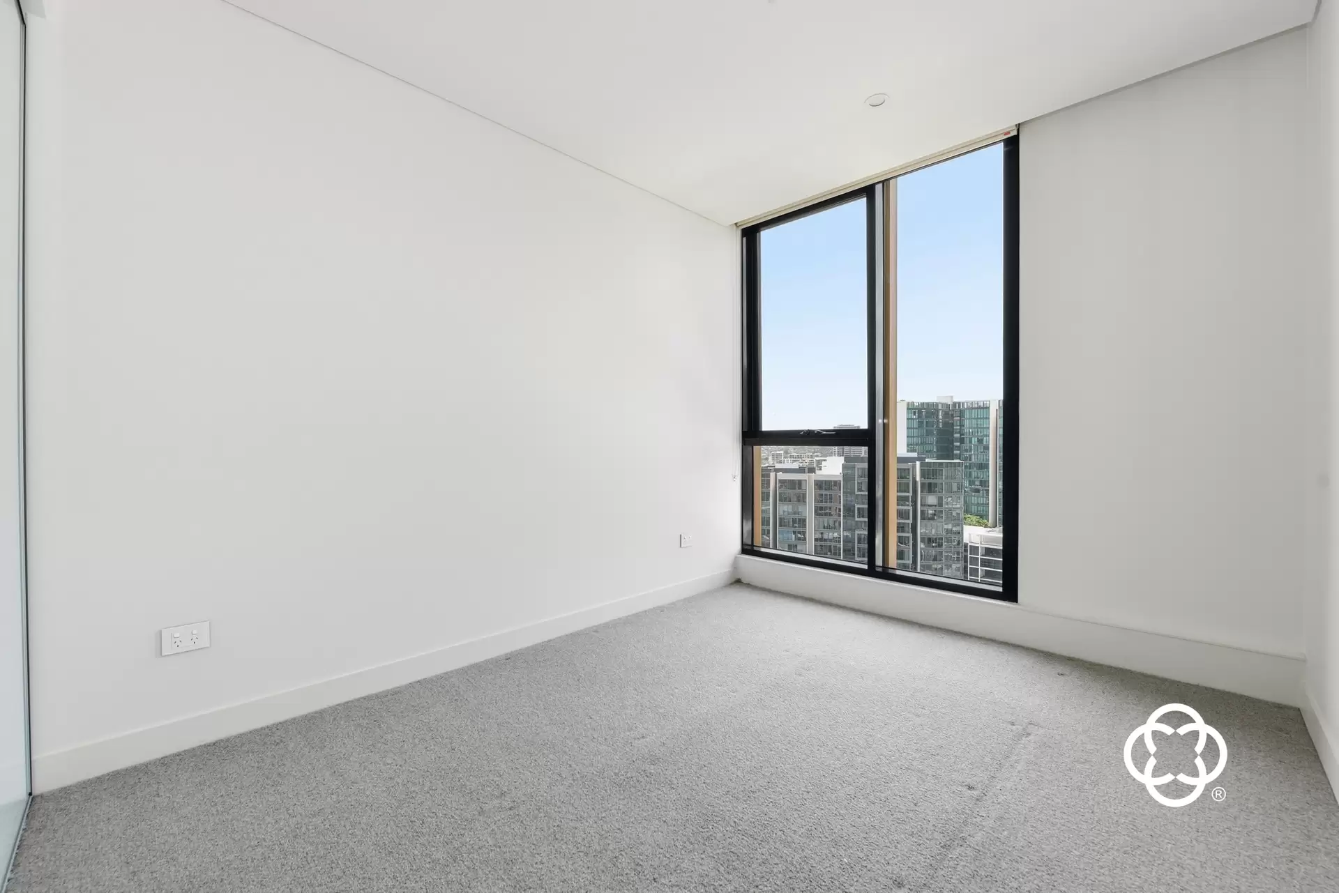1901/14 Hill Road, Wentworth Point Leased by Chidiac Realty - image 1