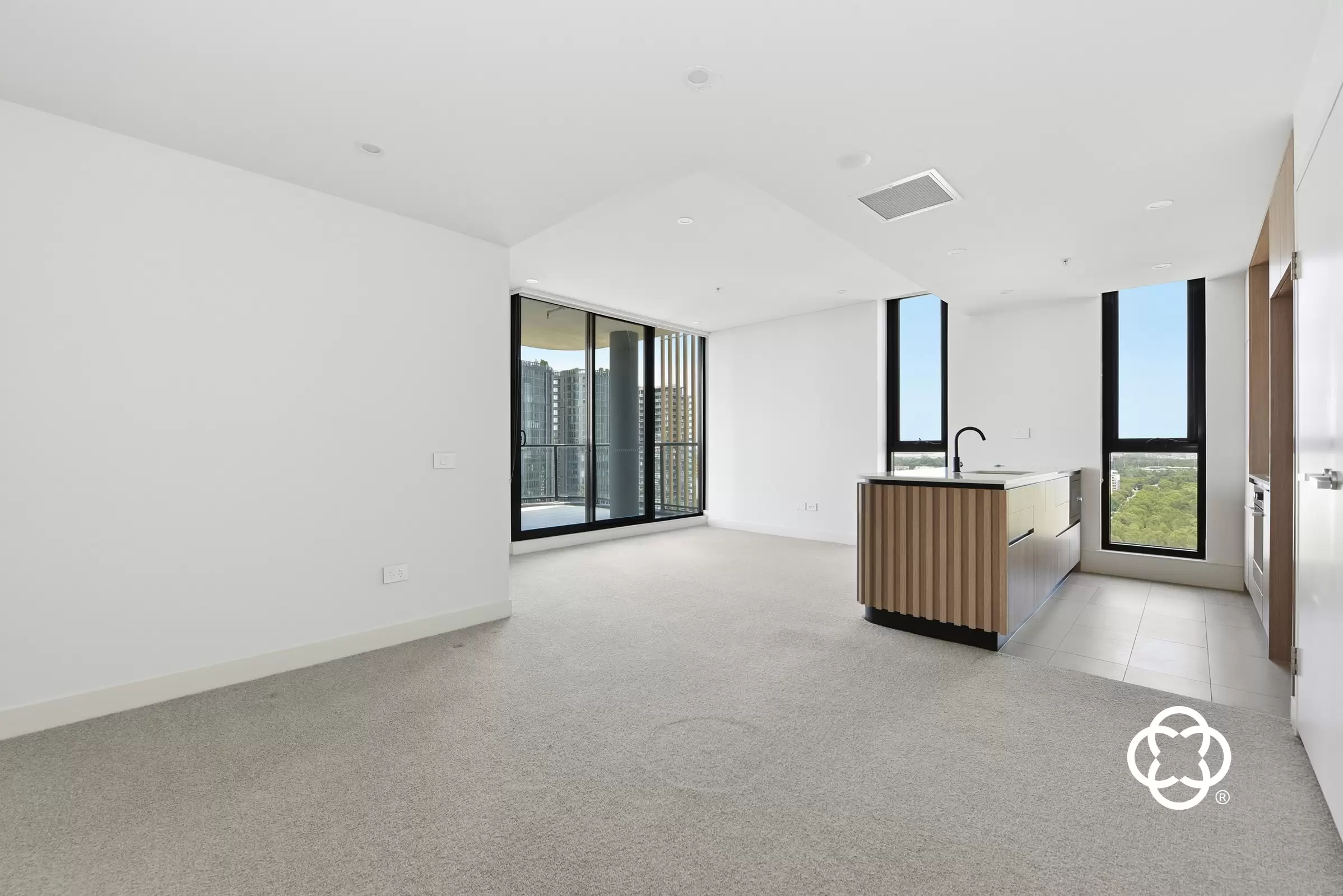 1901/14 Hill Road, Wentworth Point Leased by Chidiac Realty - image 2