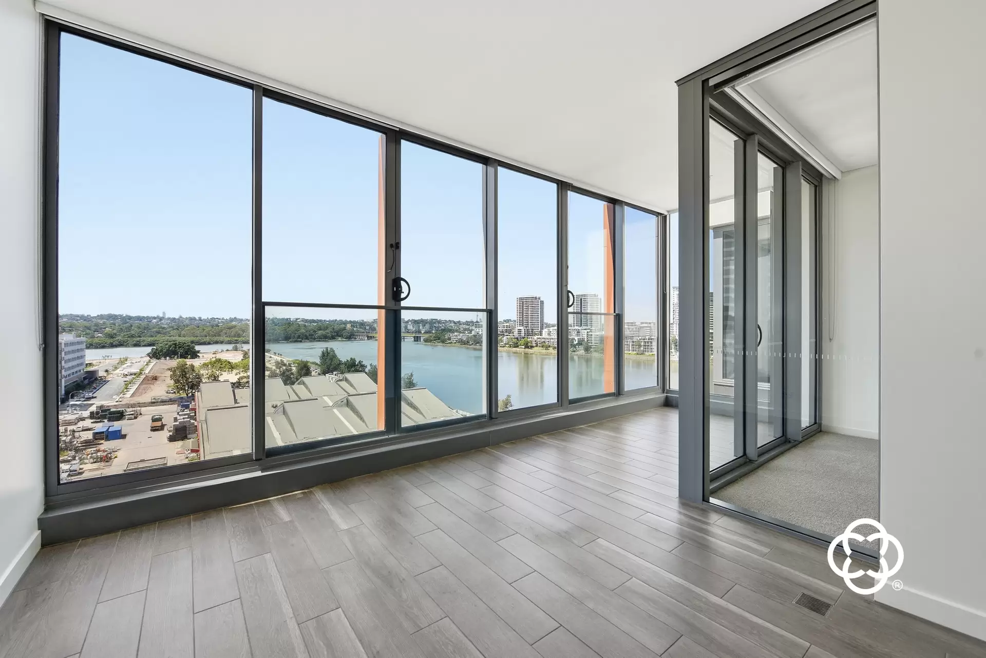 1002/3 Foreshore Place, Wentworth Point Leased by Chidiac Realty - image 1