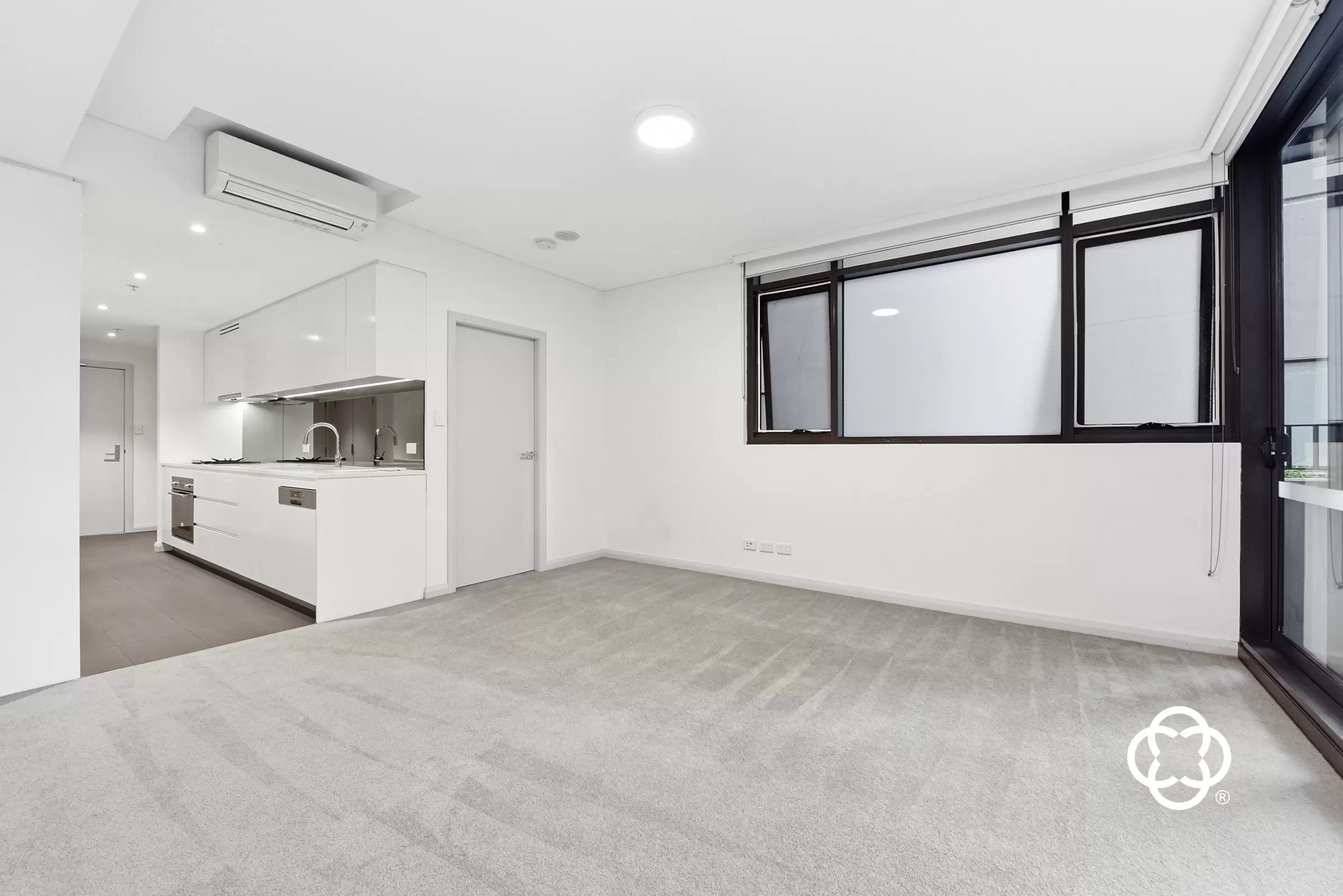 405/10 Burroway Road, Wentworth Point Leased by Chidiac Realty - image 2