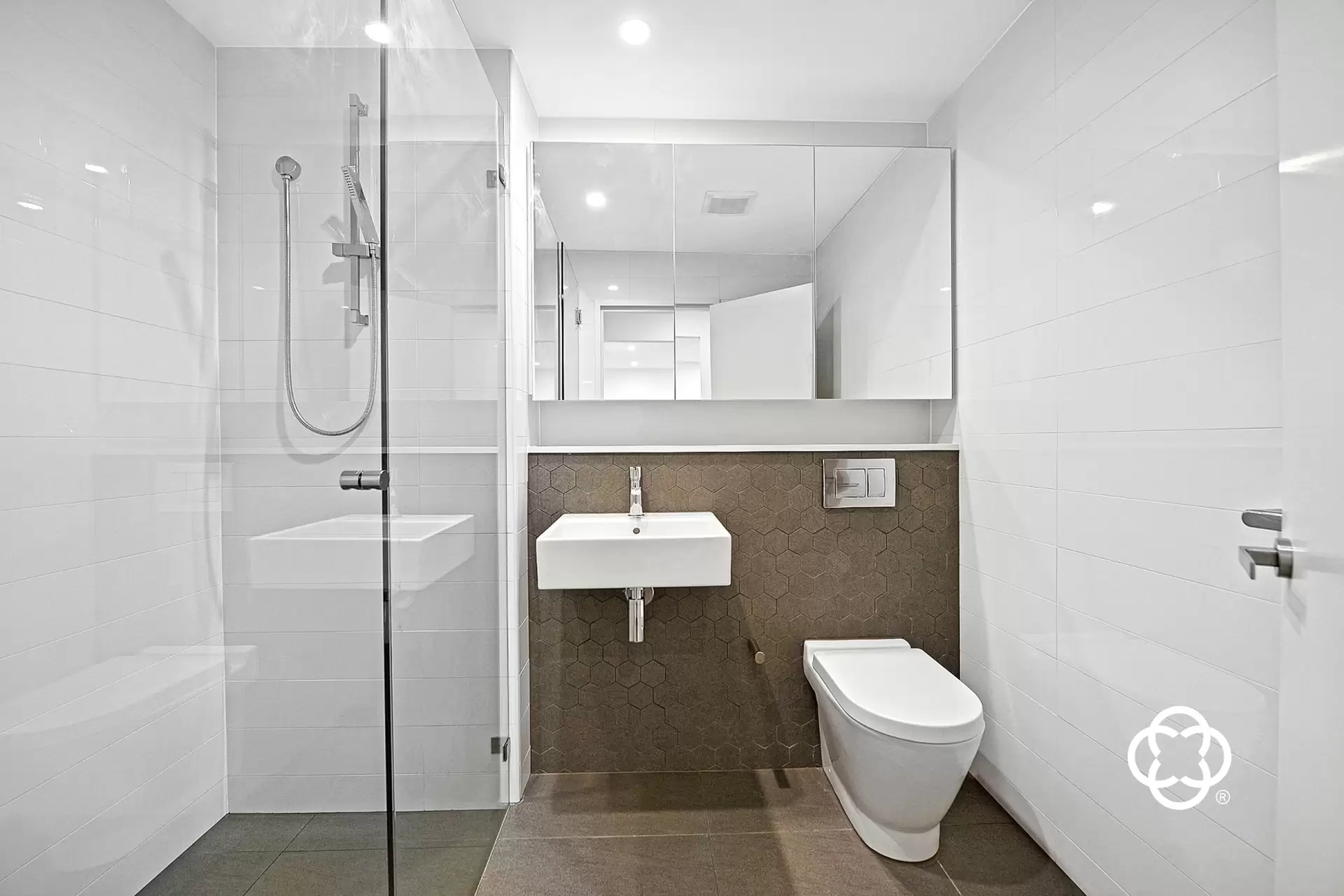 521/5 Verona Drive, Wentworth Point Leased by Chidiac Realty - image 1