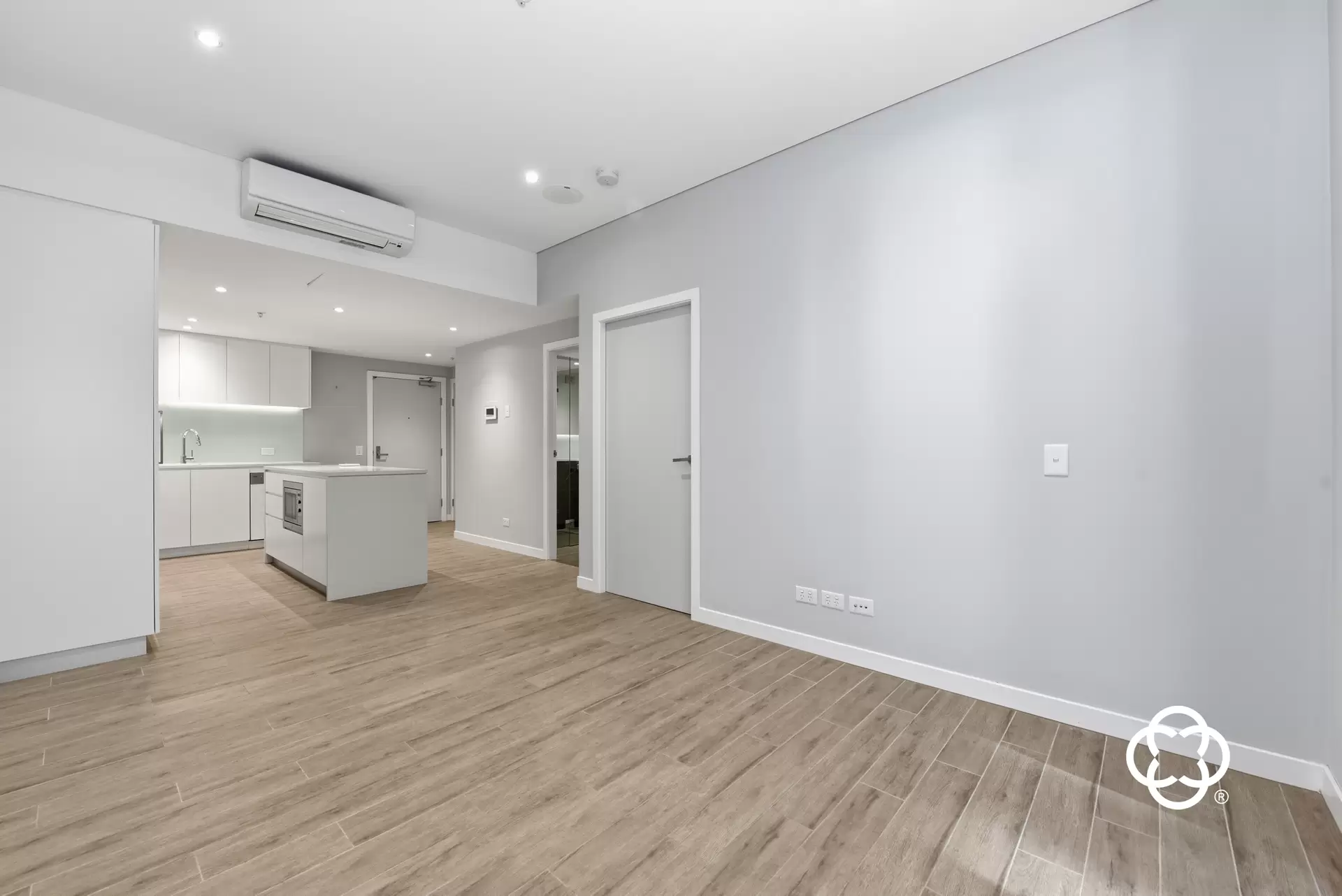 302/7 Half Street, Wentworth Point Leased by Chidiac Realty - image 1