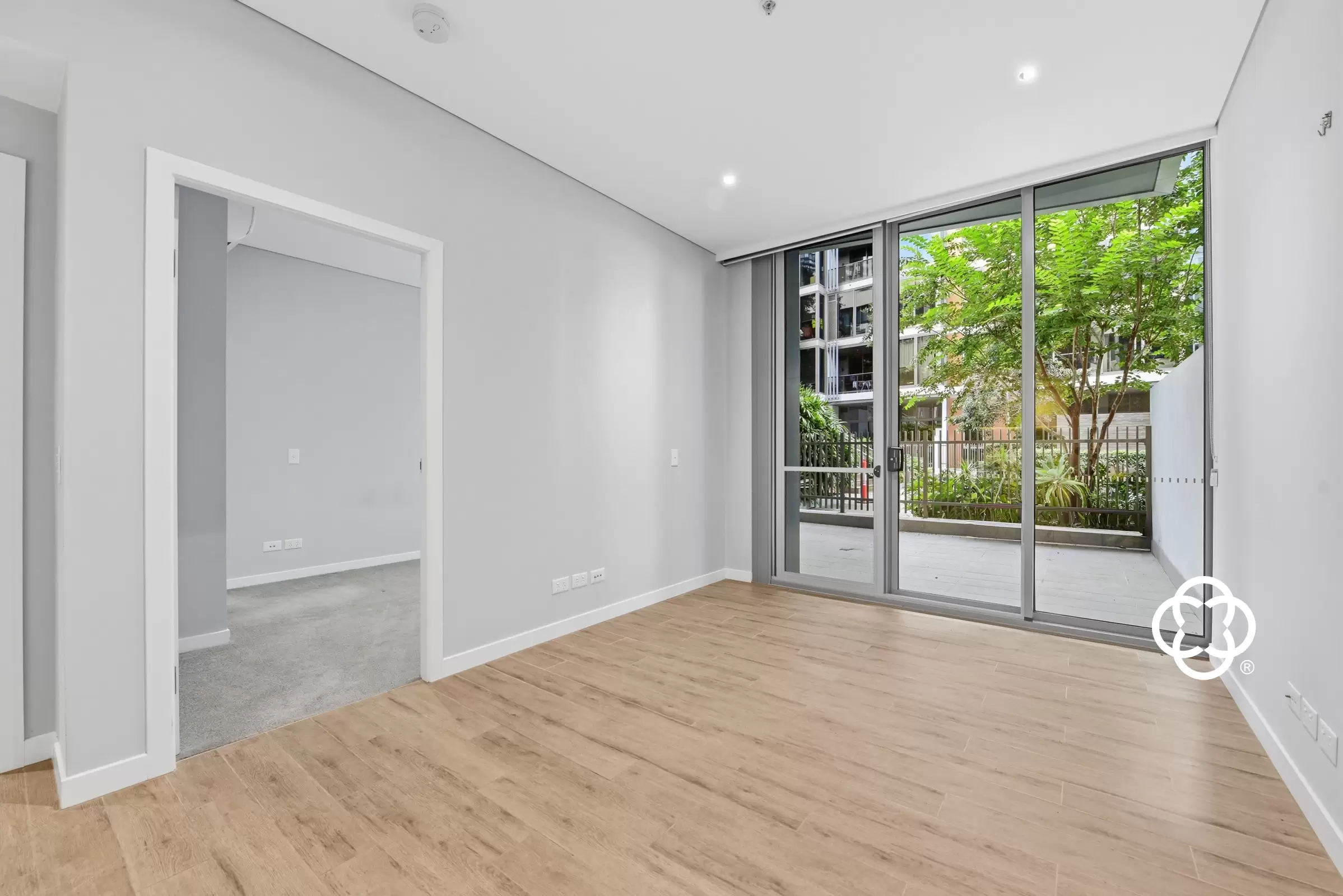 302/7 Half Street, Wentworth Point Leased by Chidiac Realty - image 1