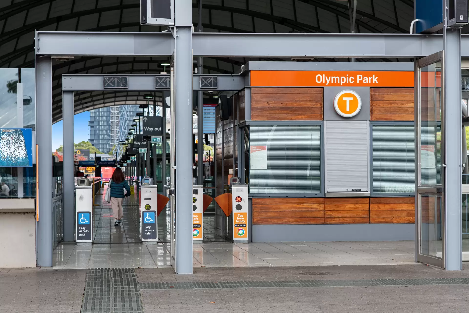 238/1 Betty Cuthbert Avenue, Sydney Olympic Park Sold by Chidiac Realty - image 1