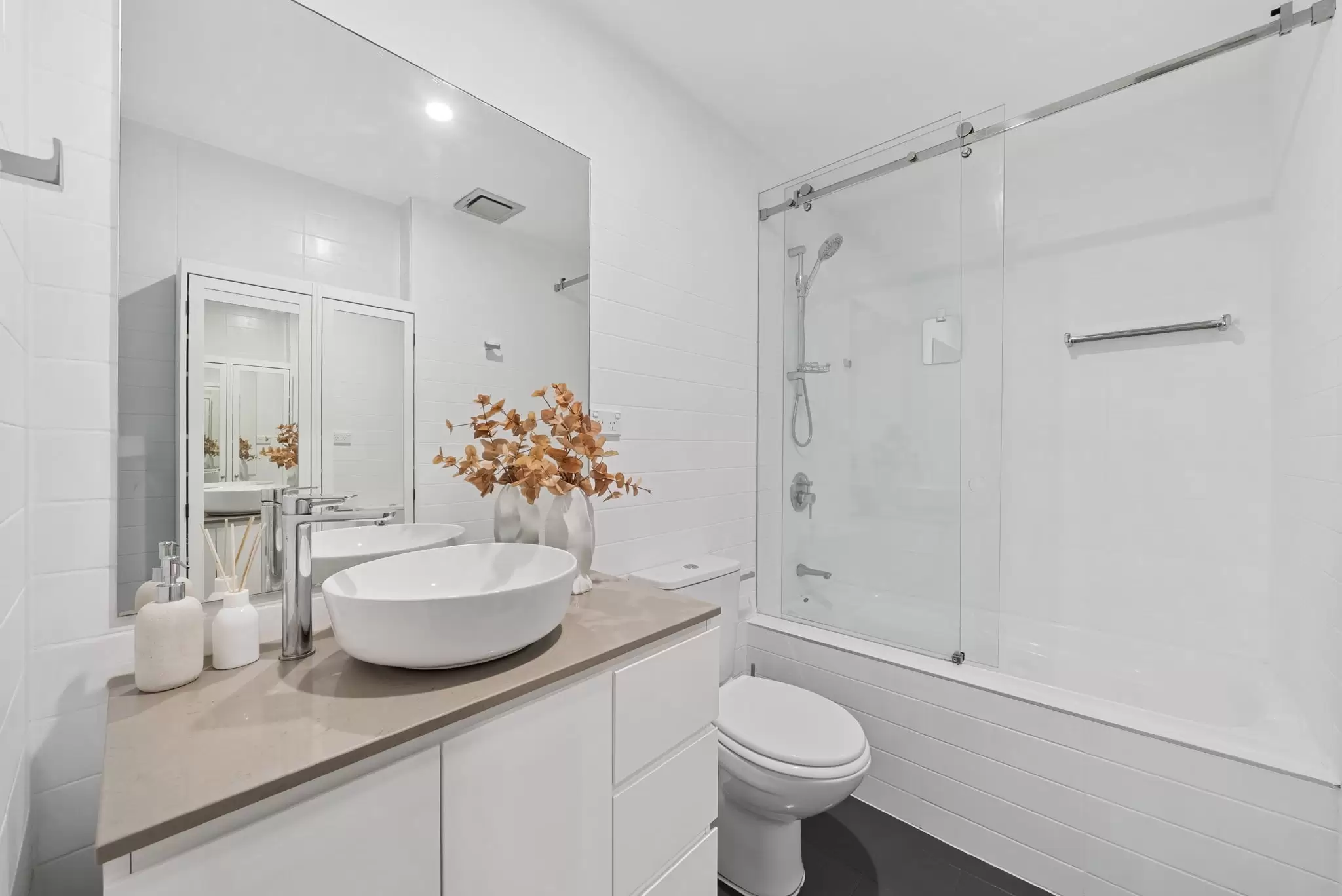 301/41 Amalfi Drive, Wentworth Point Sold by Chidiac Realty - image 9