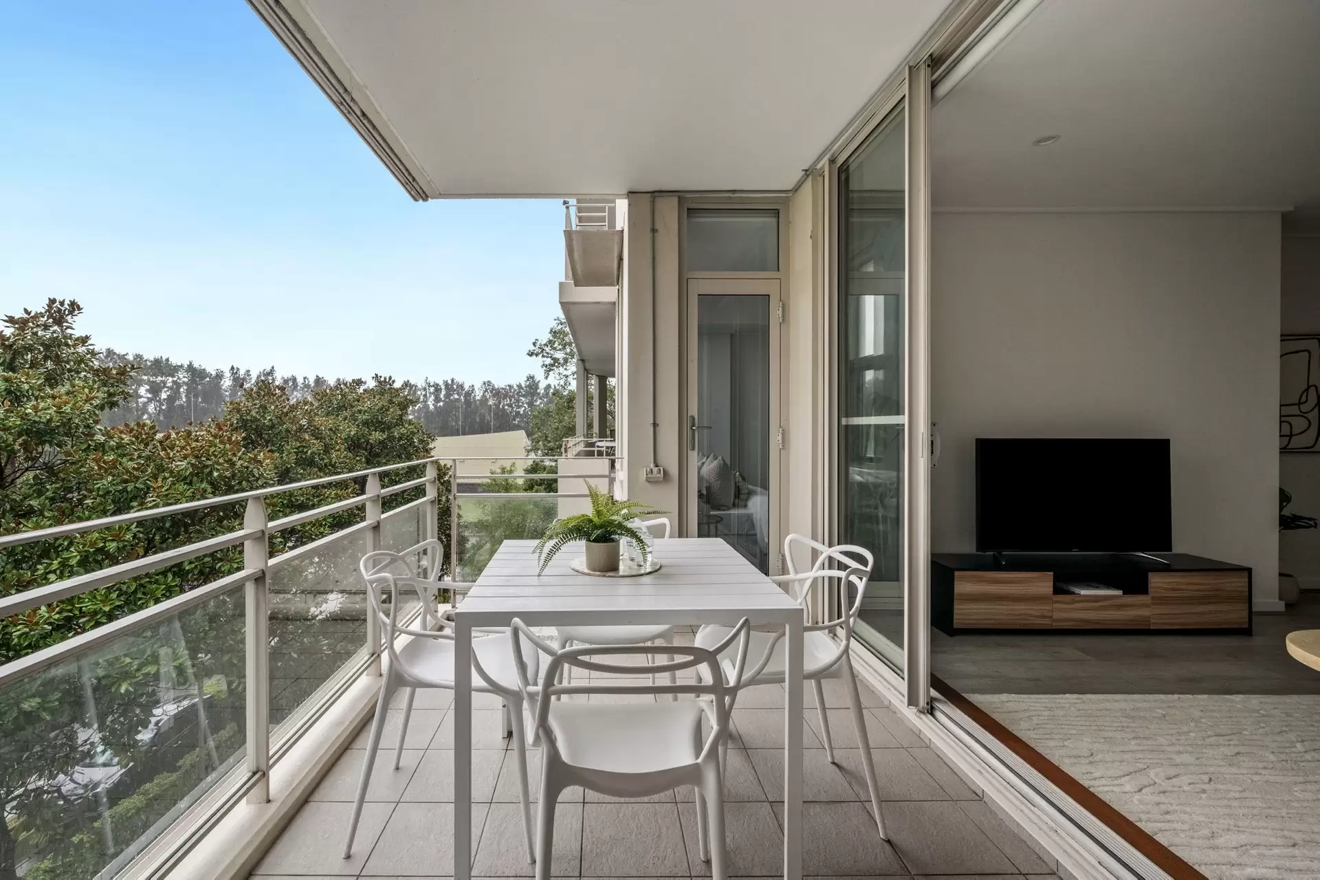 302/1 The Piazza, Wentworth Point Sold by Chidiac Realty - image 1
