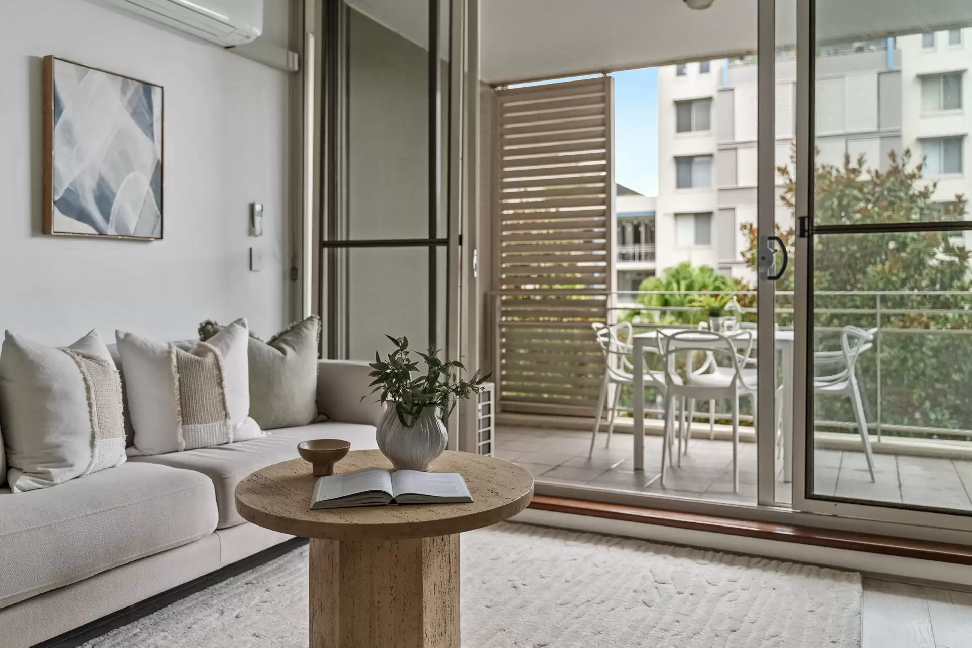 302/1 The Piazza, Wentworth Point Sold by Chidiac Realty - image 1