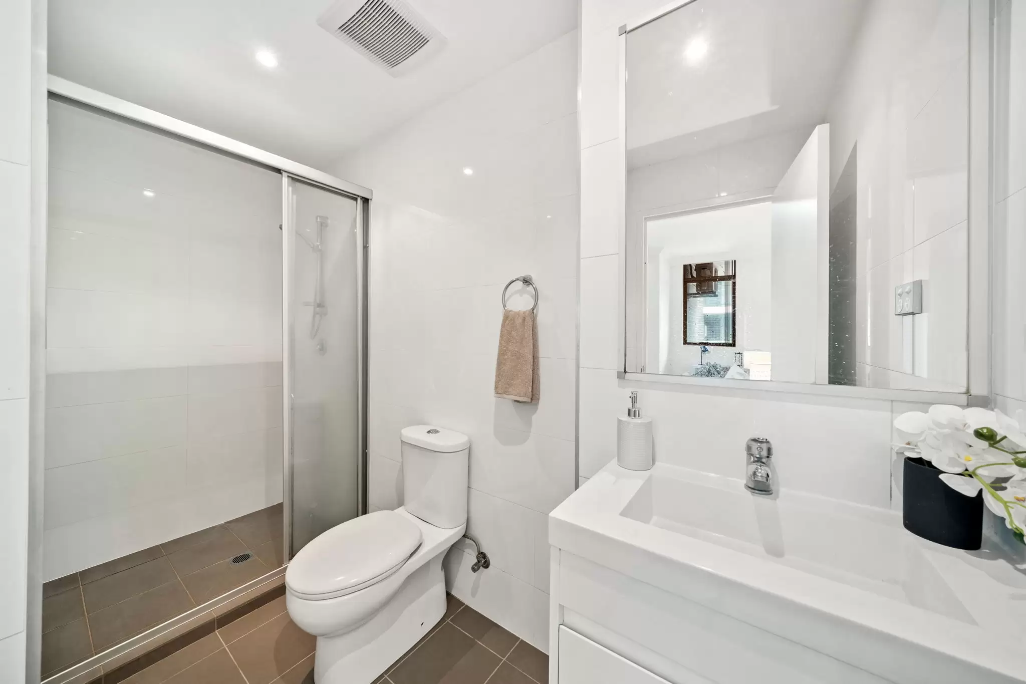 Q109/81-86 Courallie Avenue, Homebush Sold by Chidiac Realty - image 7