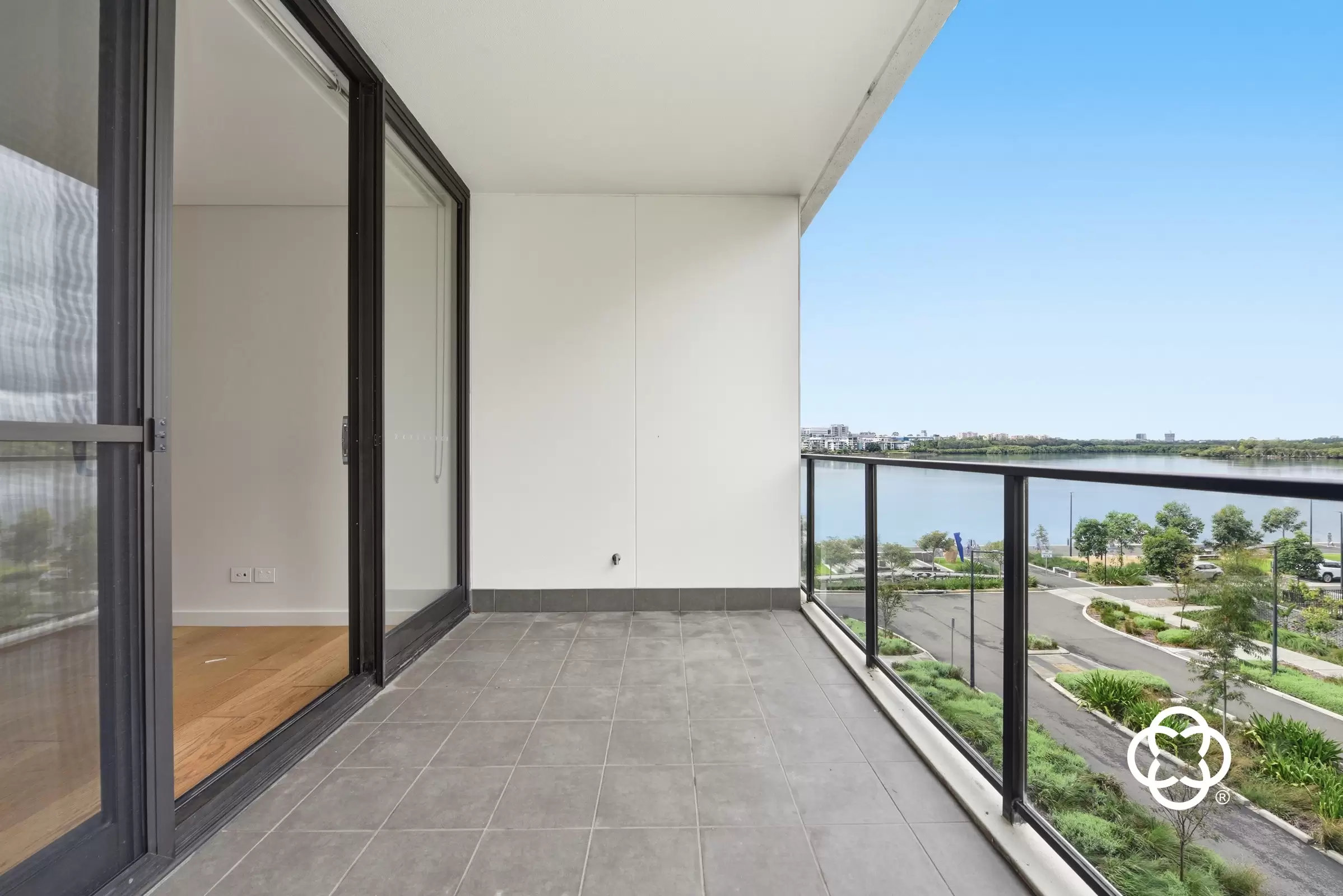 302/21 Verona Drive, Wentworth Point Leased by Chidiac Realty - image 3