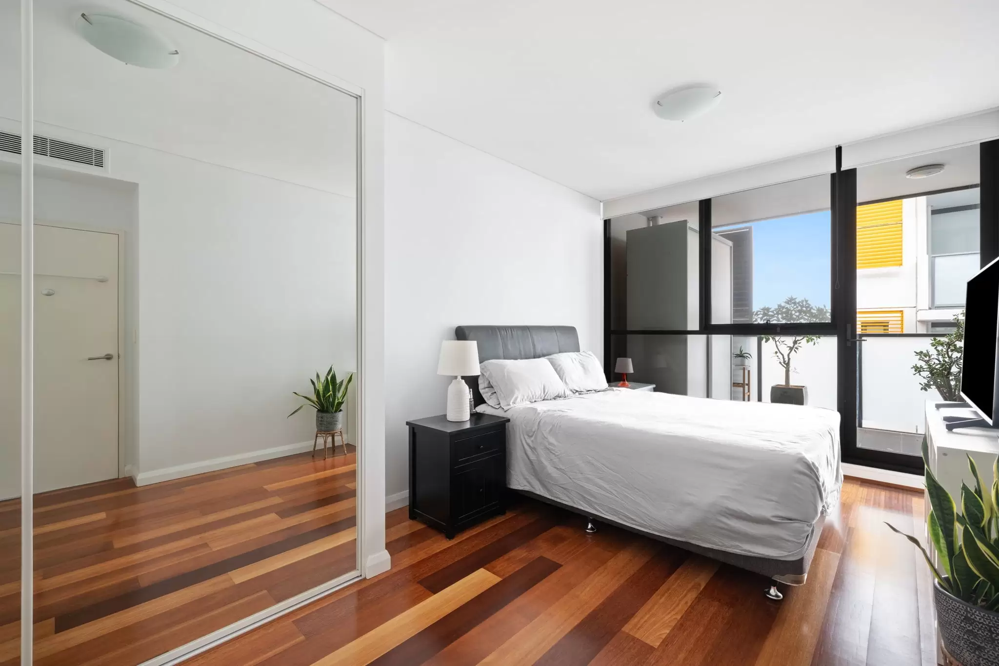 213/11C Mashman Avenue, Kingsgrove Sold by Chidiac Realty - image 6