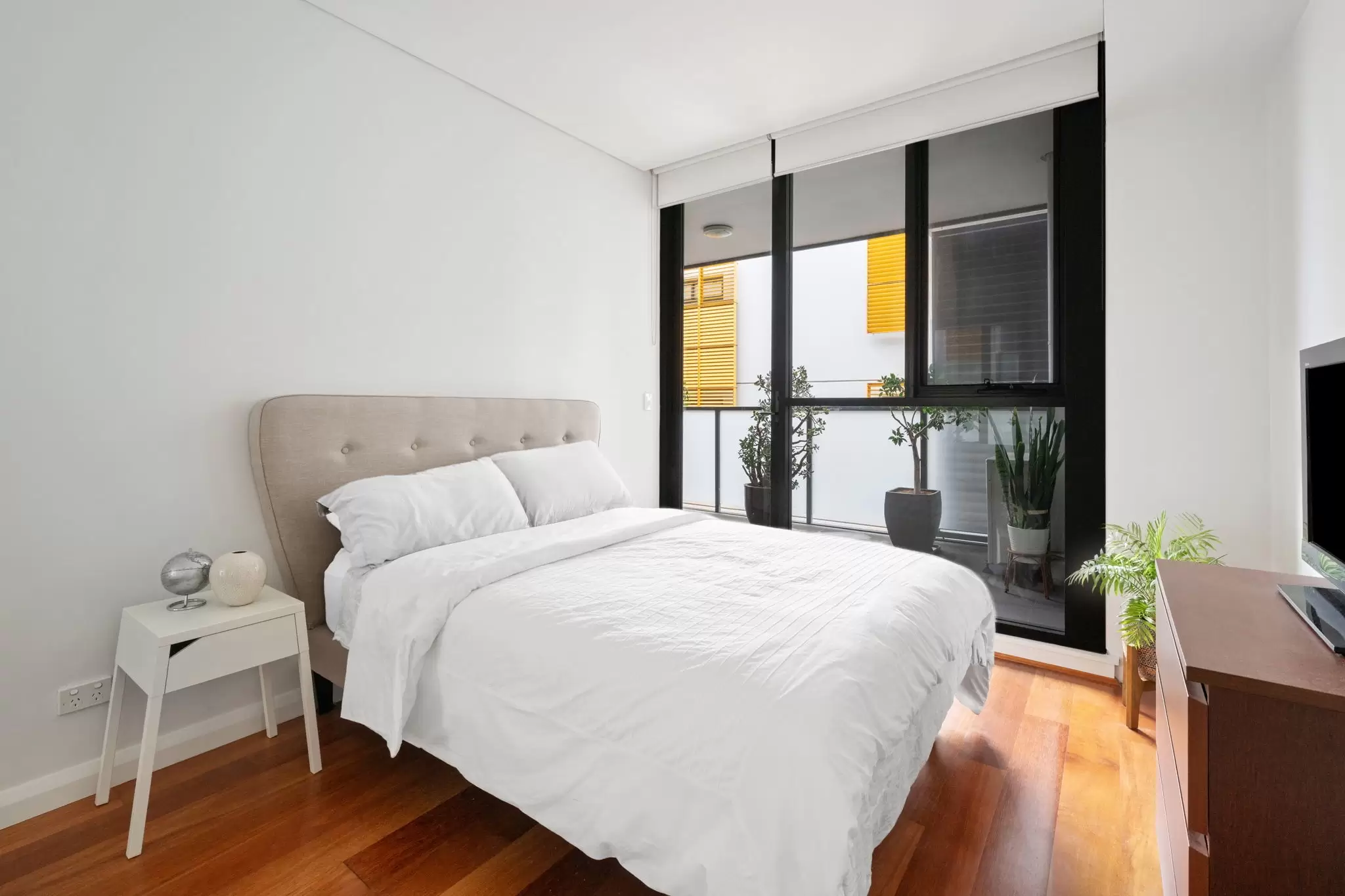 213/11C Mashman Avenue, Kingsgrove Sold by Chidiac Realty - image 9