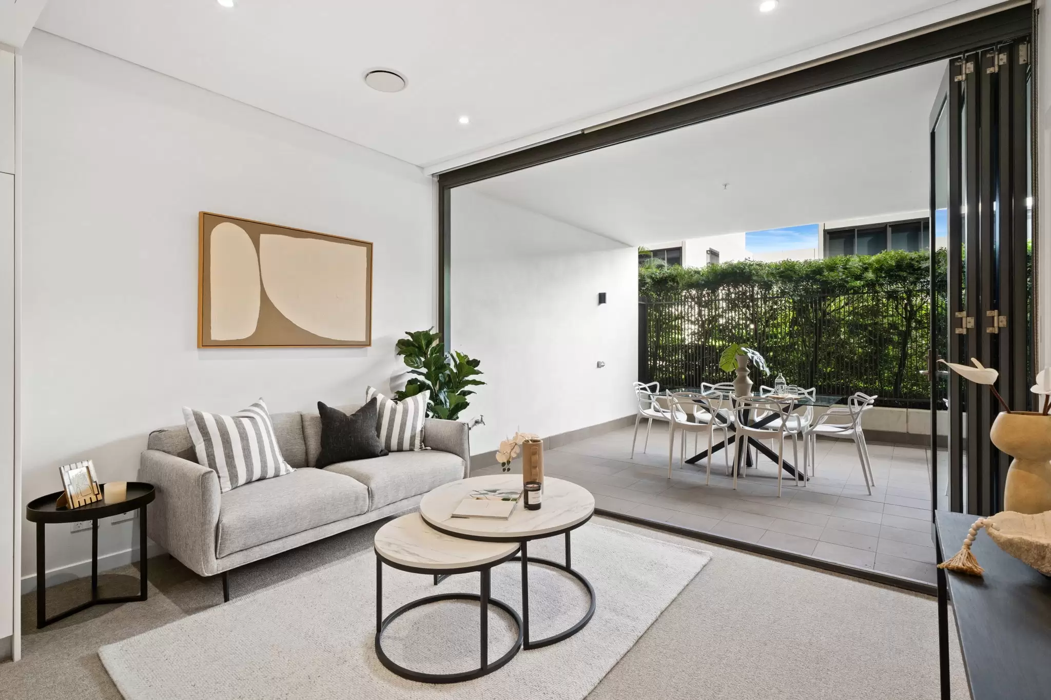 713/11 Wentworth Place, Wentworth Point Sold by Chidiac Realty - image 1