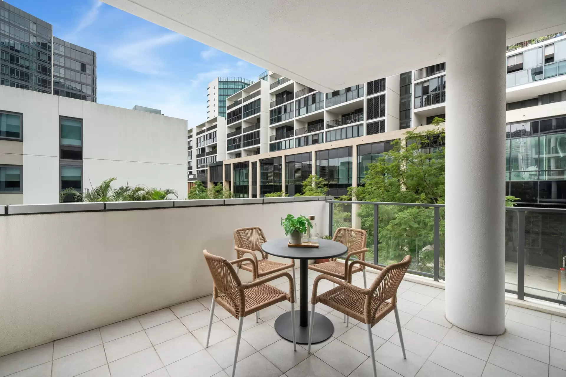 504/5 Waterways Street, Wentworth Point Sold by Chidiac Realty - image 1