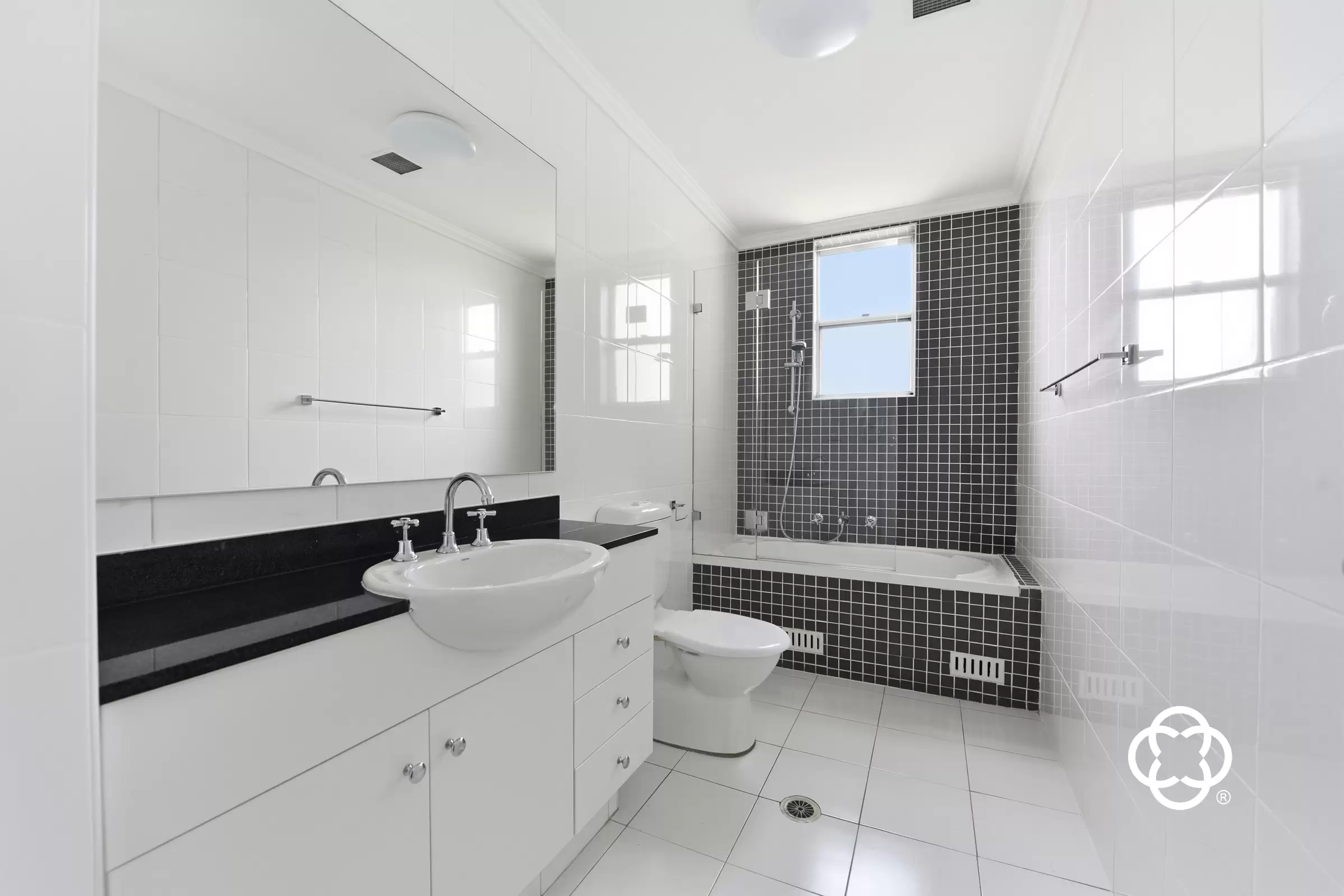 160/20 Buchanan Street, Balmain Leased by Chidiac Realty - image 6