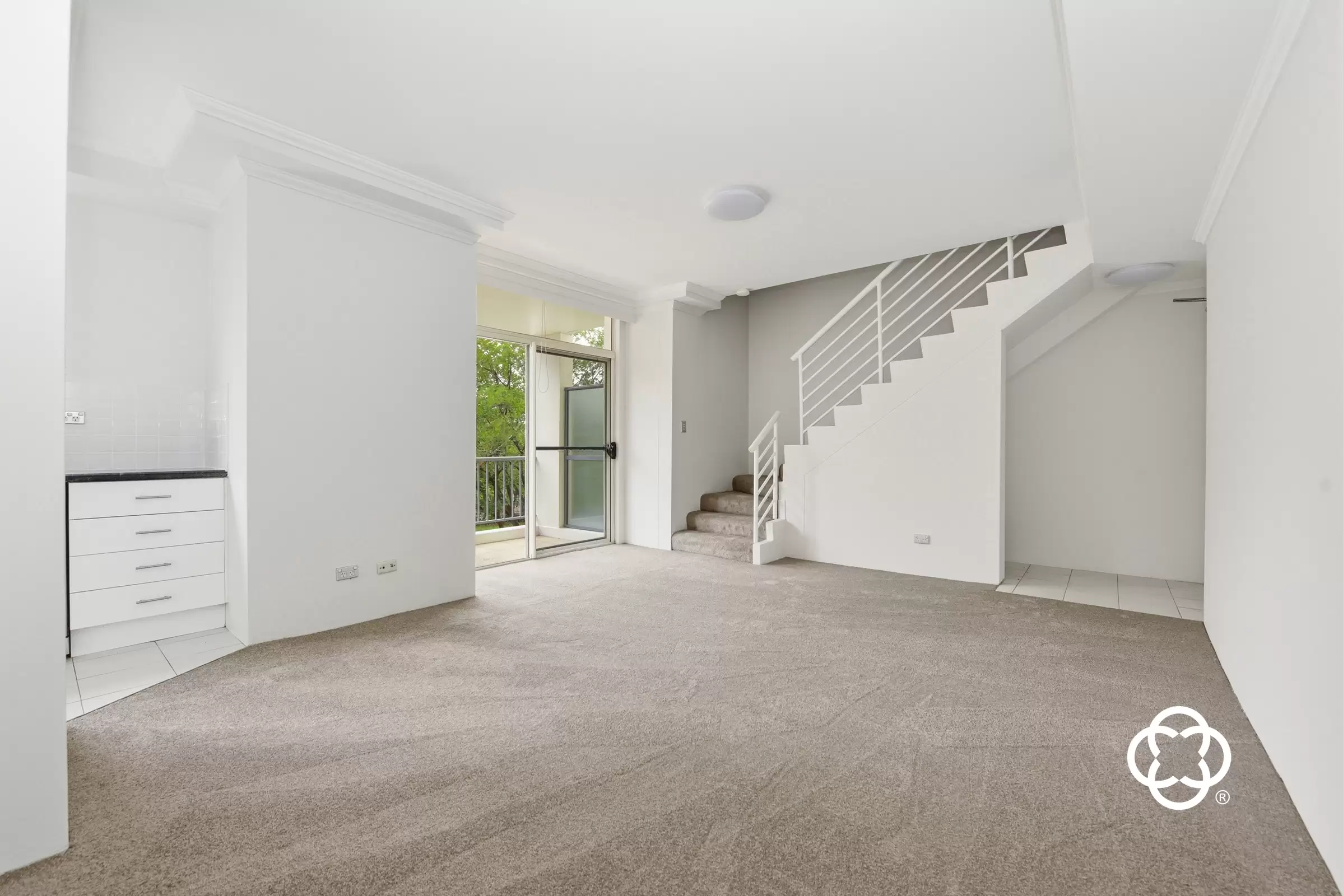 160/20 Buchanan Street, Balmain Leased by Chidiac Realty - image 2