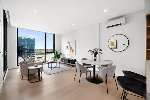 2406/46 Savona Drive, Wentworth Point Sold by Chidiac Realty