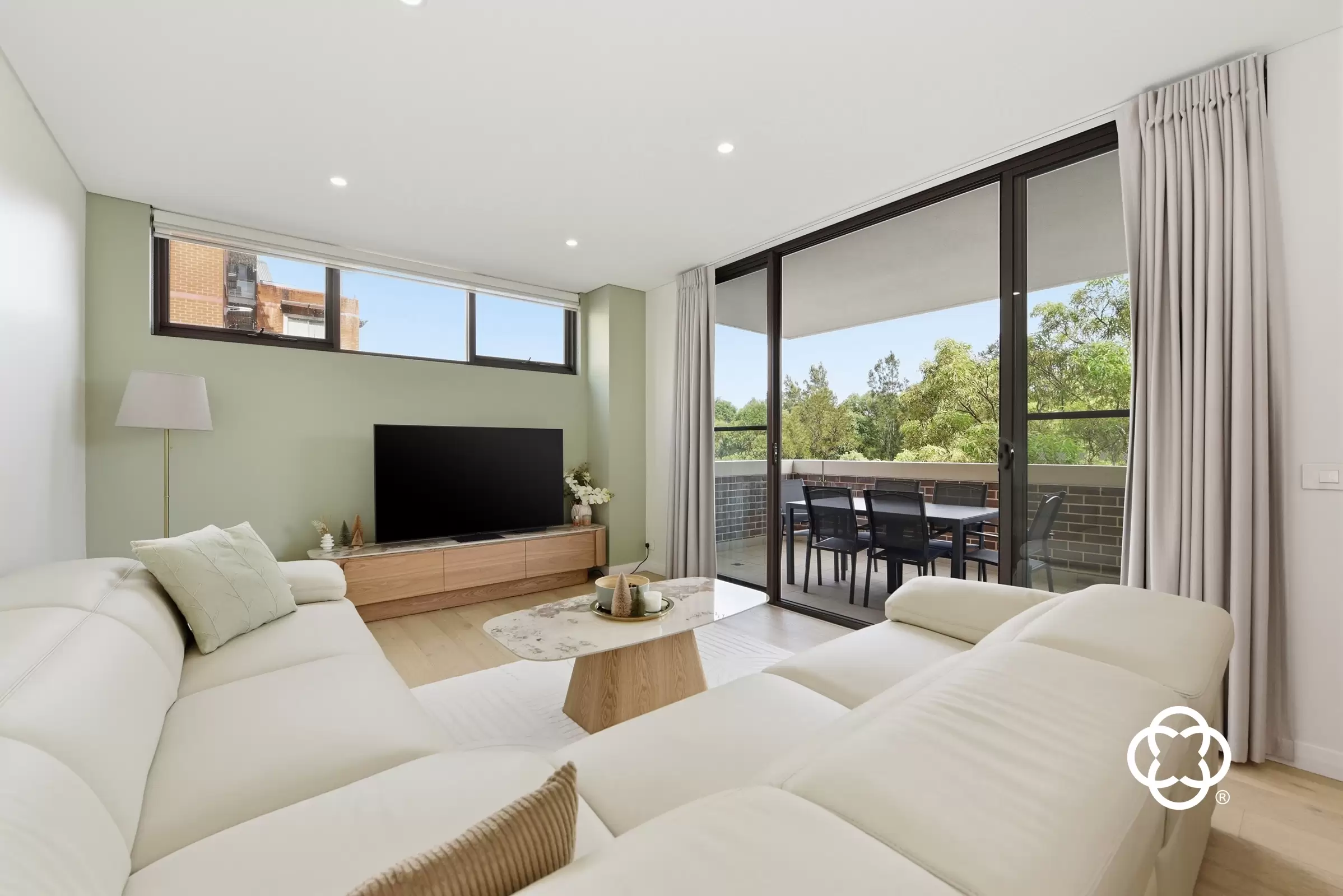 401/25 Hill Road, Wentworth Point Leased by Chidiac Realty - image 1