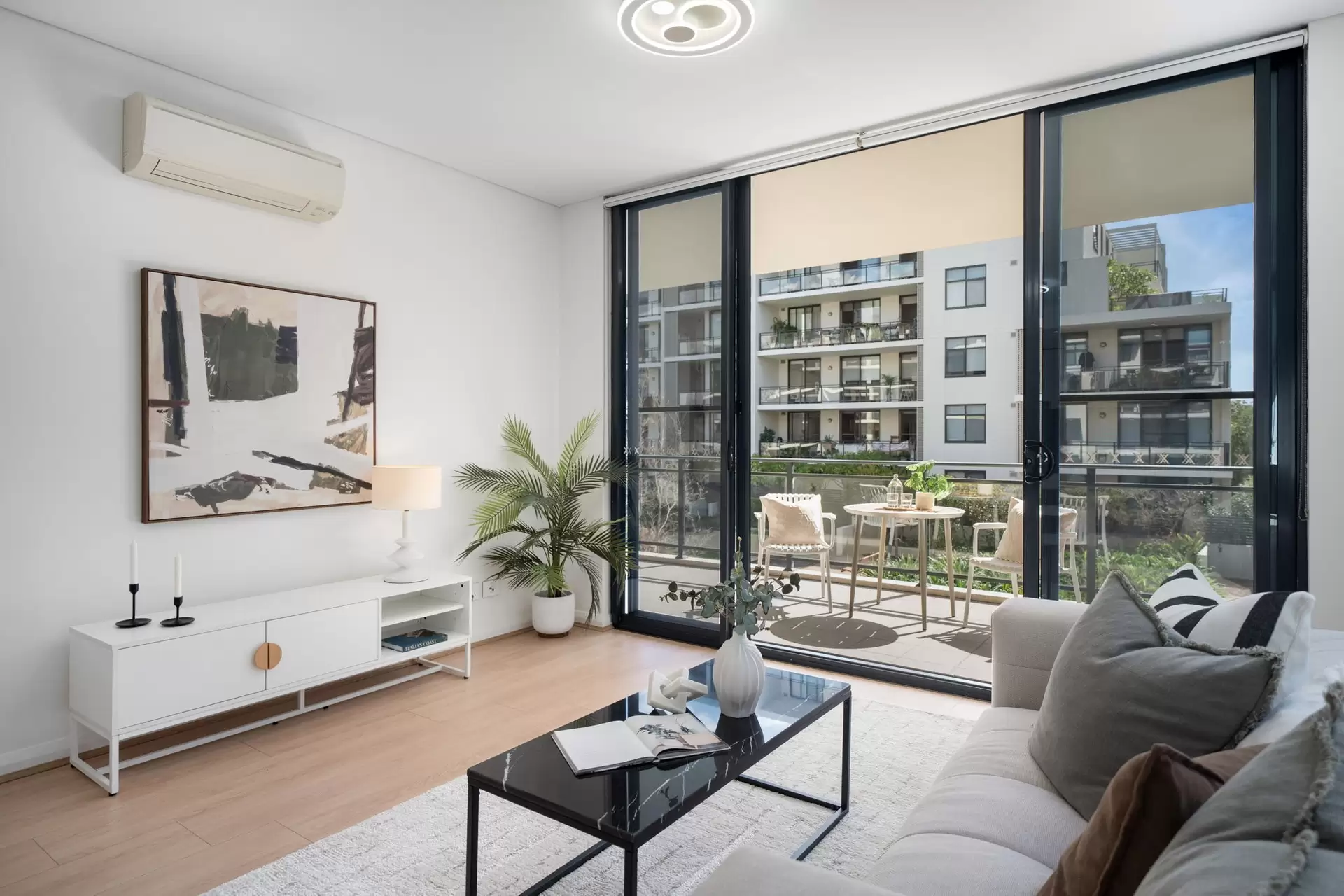 336/21 Marine Parade, Wentworth Point Sold by Chidiac Realty - image 1