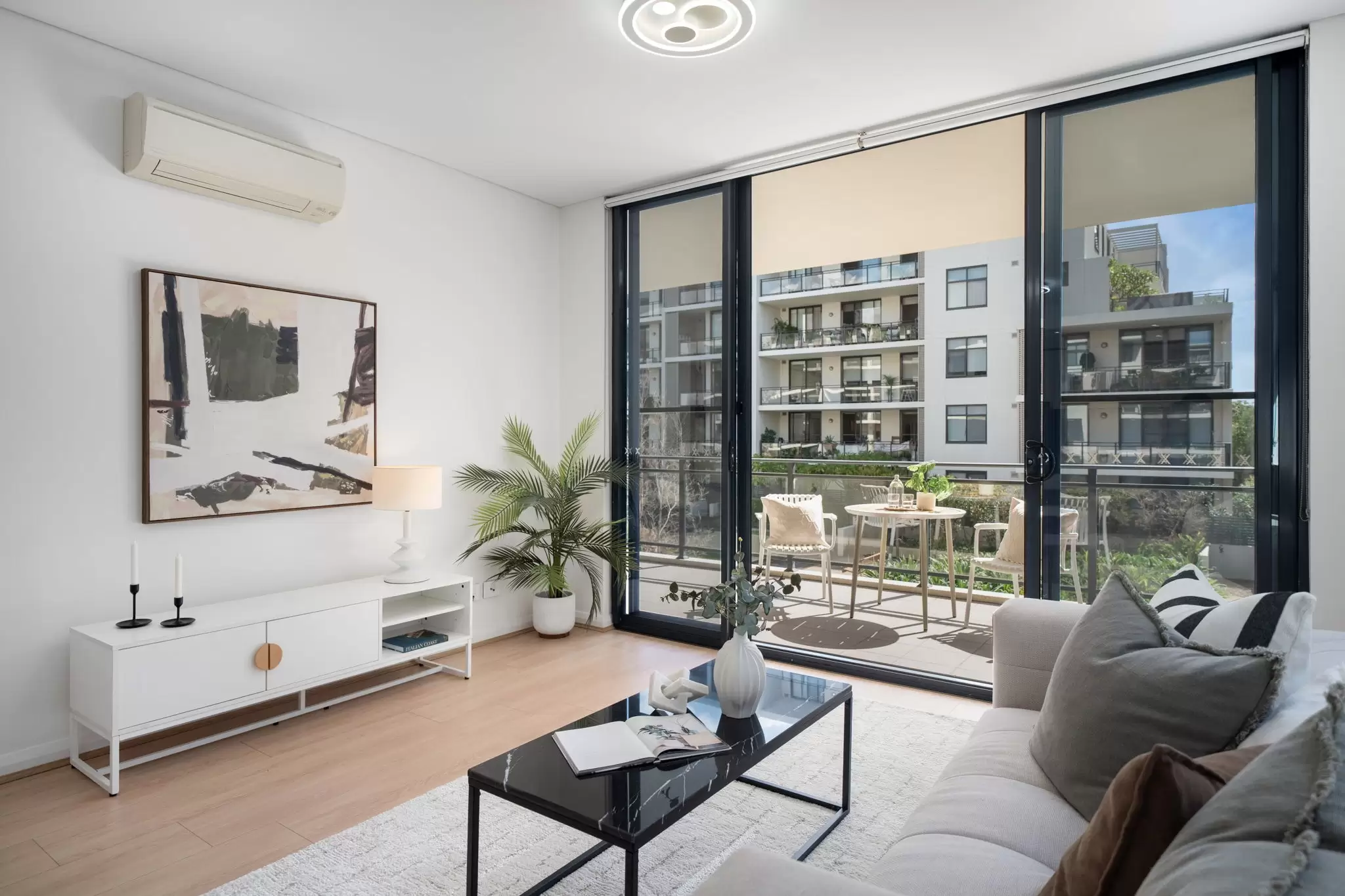 336/21 Marine Parade, Wentworth Point Sold by Chidiac Realty - image 3