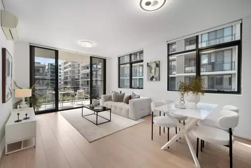 336/21 Marine Parade, Wentworth Point Sold by Chidiac Realty