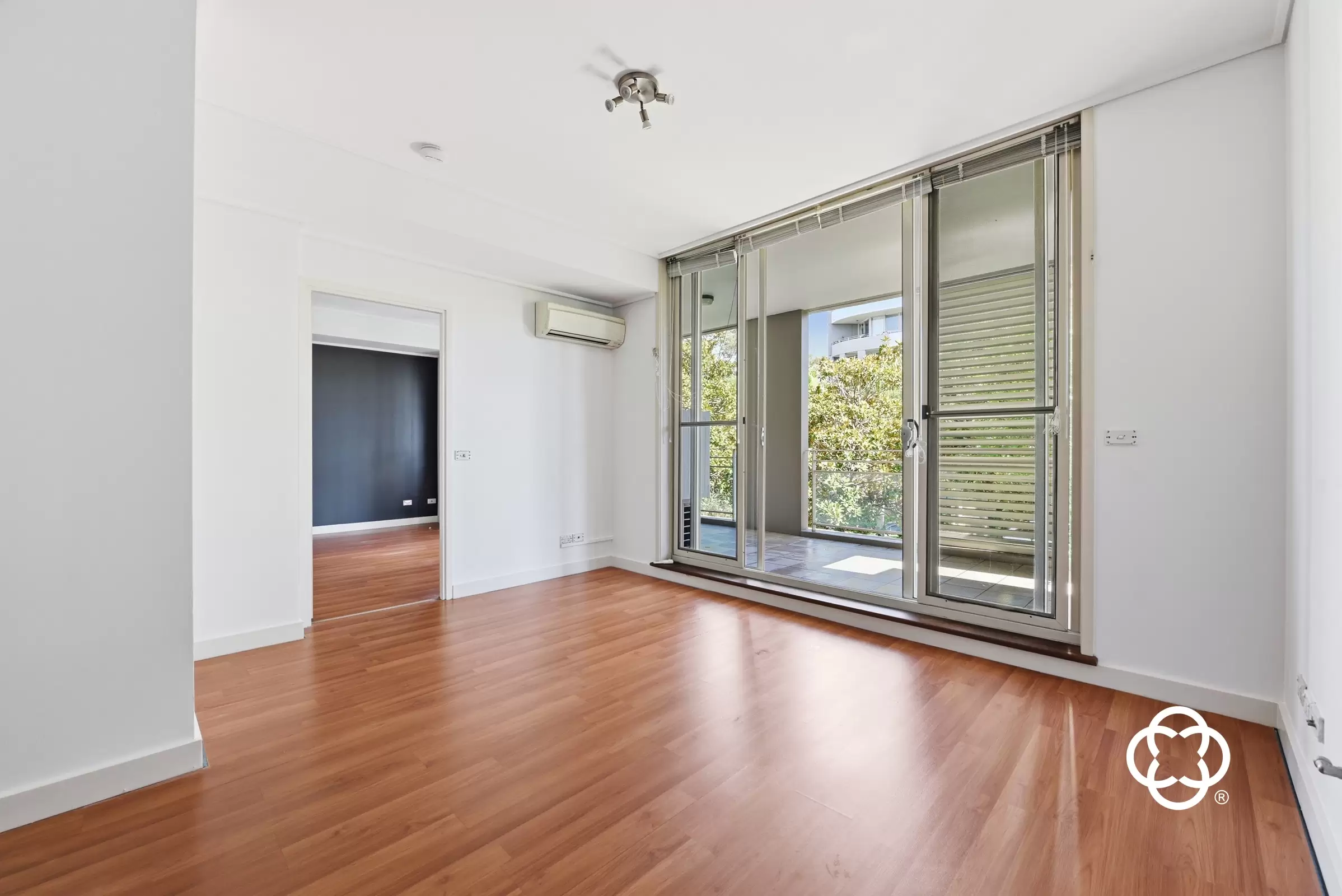 201/2 The Piazza, Wentworth Point Leased by Chidiac Realty - image 2