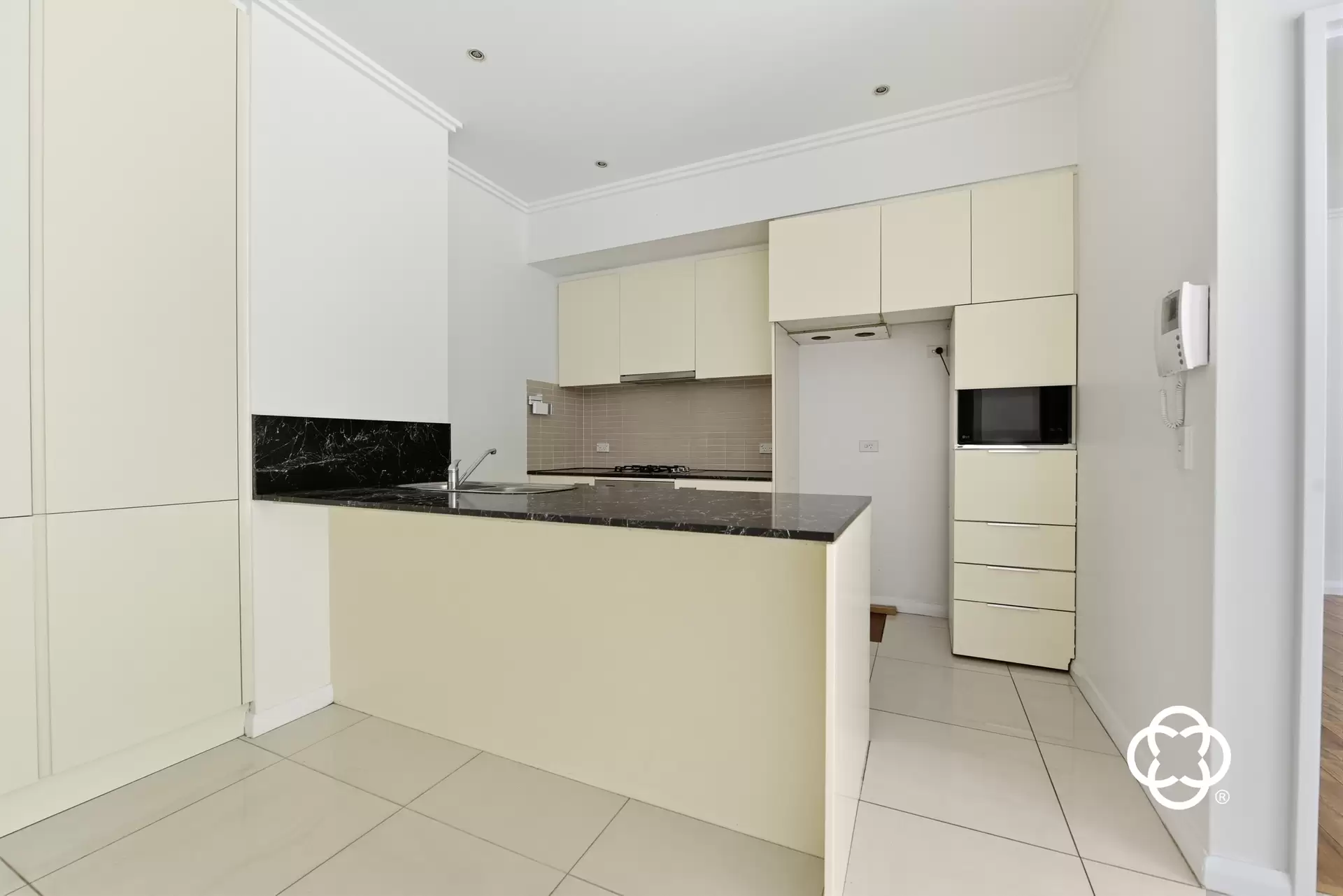 184/33 Hill Road, Wentworth Point Leased by Chidiac Realty - image 1