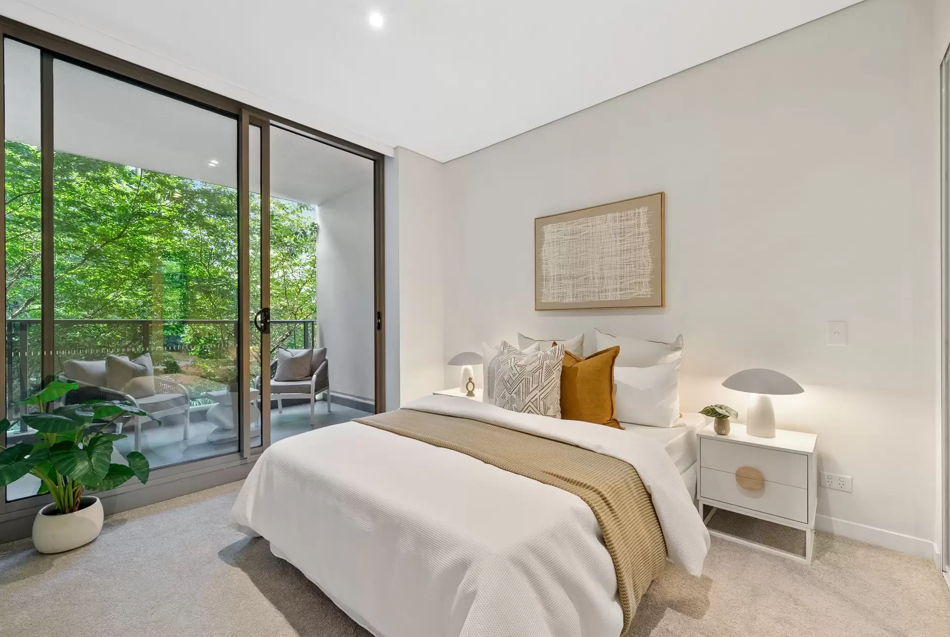 501/3 Half Street, Wentworth Point Sold by Chidiac Realty - image 1