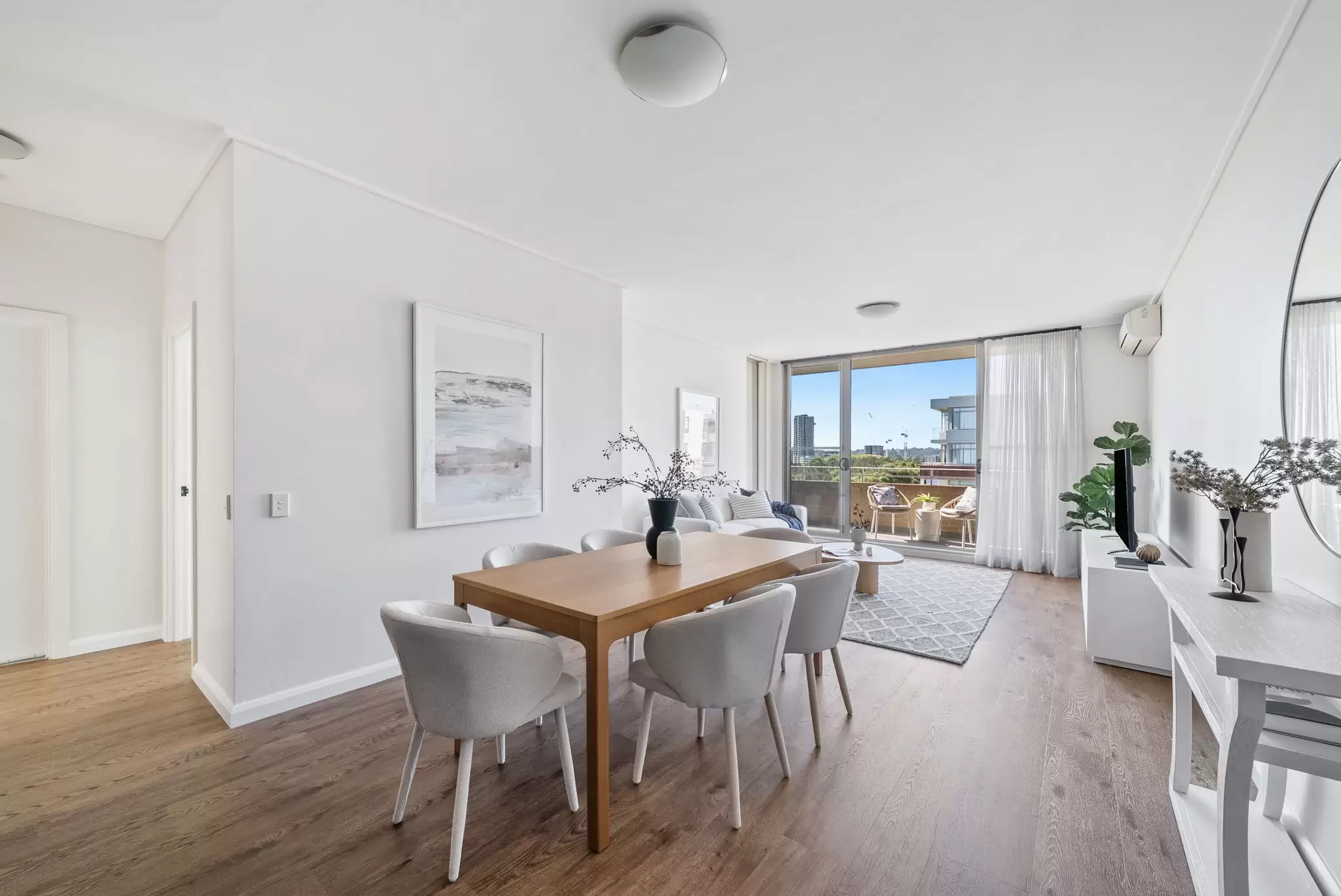 710/19 Hill Road, Wentworth Point Sold by Chidiac Realty - image 3