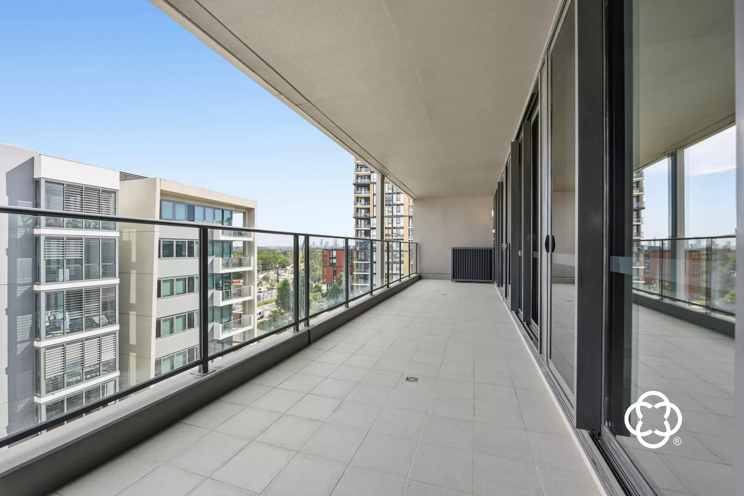 712/55 Hill Road, Wentworth Point Leased by Chidiac Realty - image 2