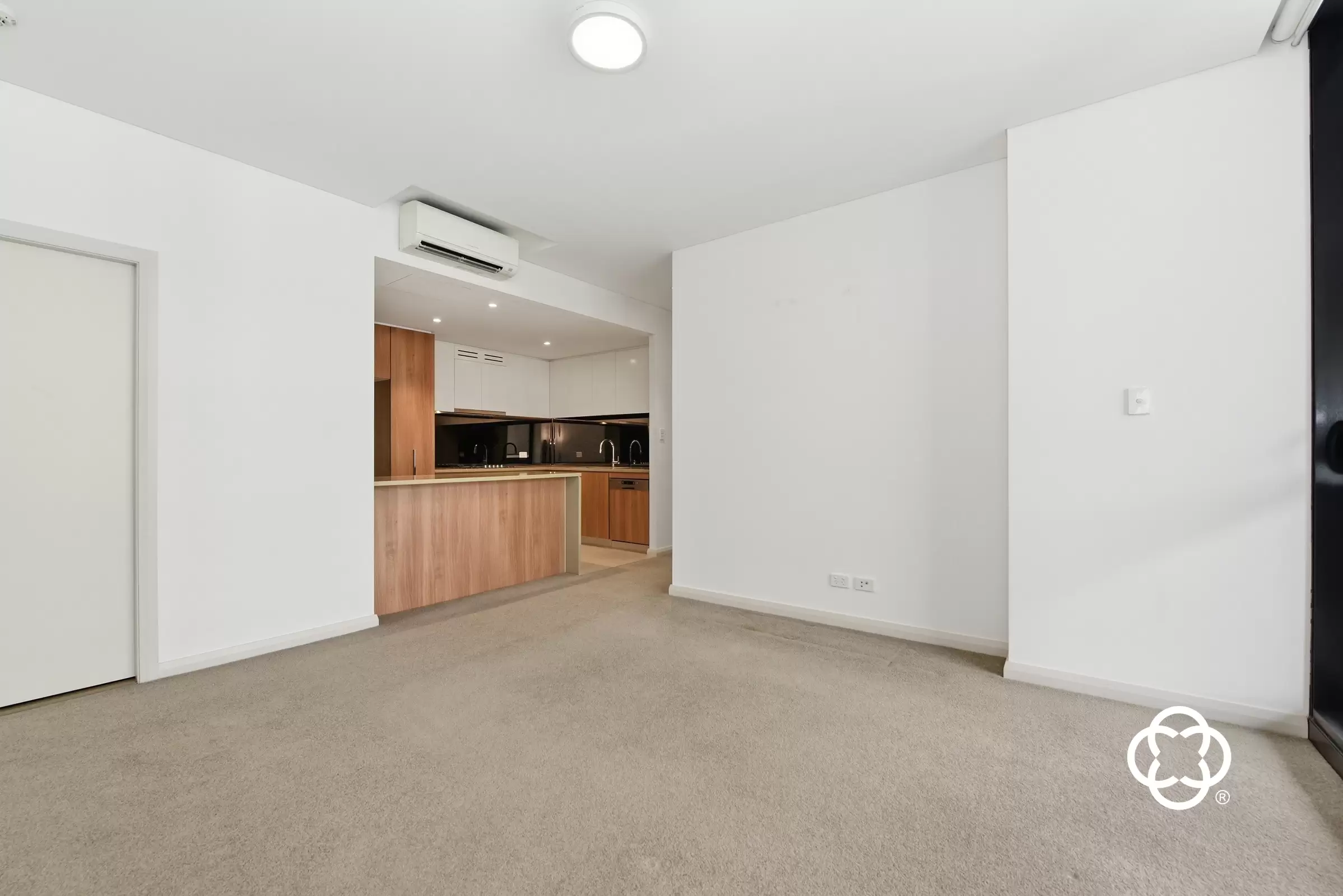 712/55 Hill Road, Wentworth Point Leased by Chidiac Realty - image 3