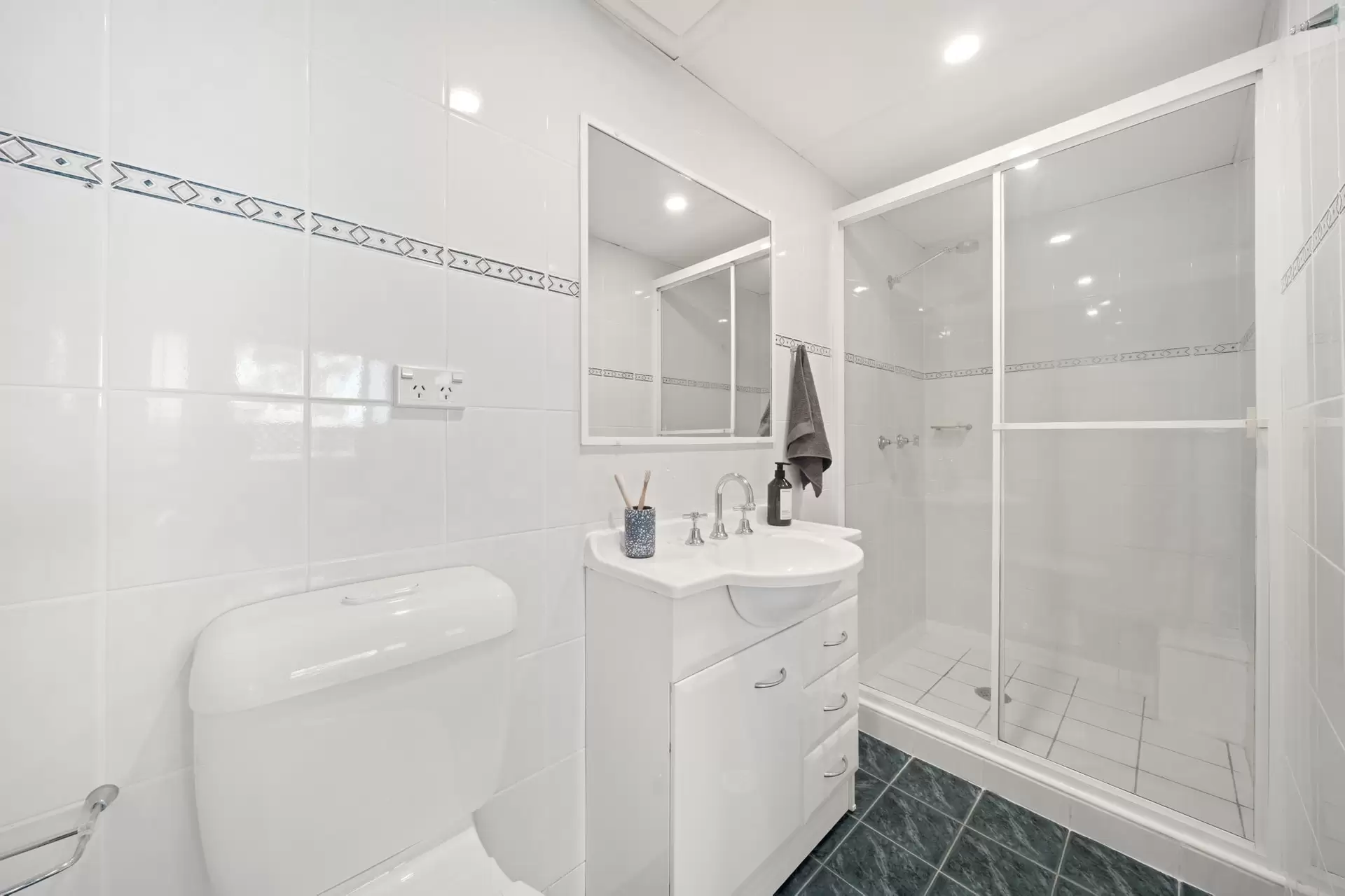 2/53 Deakin Street, Silverwater Sold by Chidiac Realty - image 1