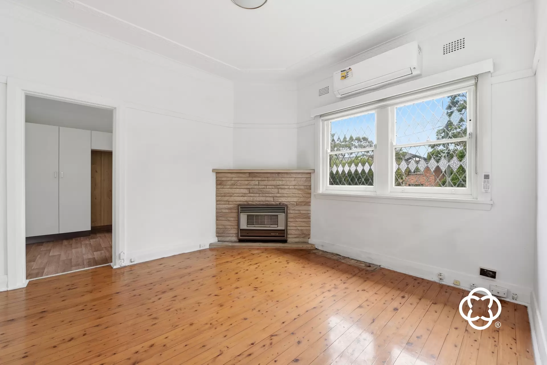 1 Denison Street, Granville Leased by Chidiac Realty - image 1