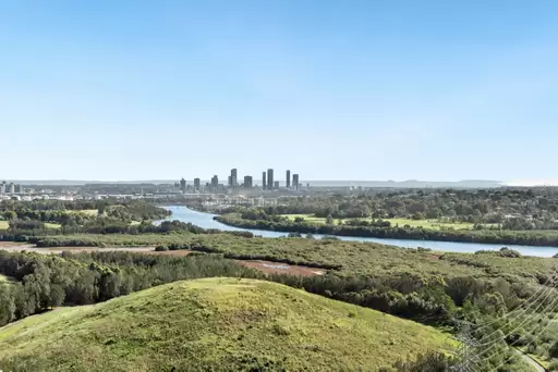 1901/2 Waterways Street, Wentworth Point Sold by Chidiac Realty