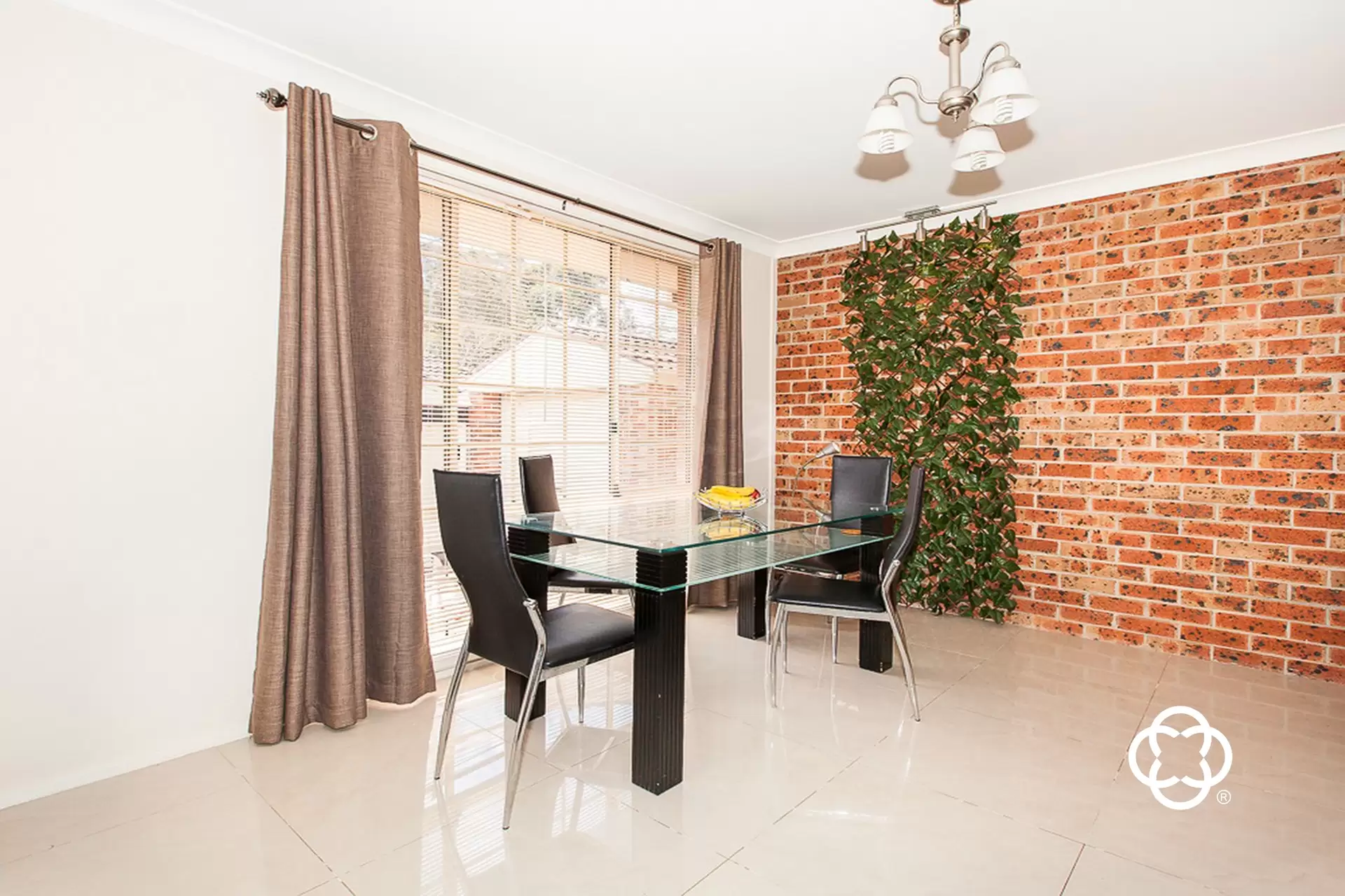 10/5A Binalong Road, Pendle Hill Leased by Chidiac Realty - image 1