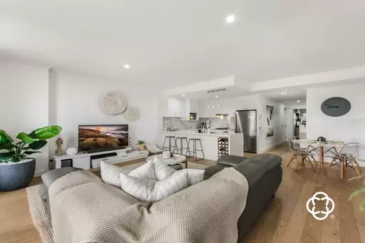 312/3 Amalfi Drive, Wentworth Point Leased by Chidiac Realty