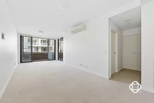 415/4 Baywater Drive, Wentworth Point Leased by Chidiac Realty