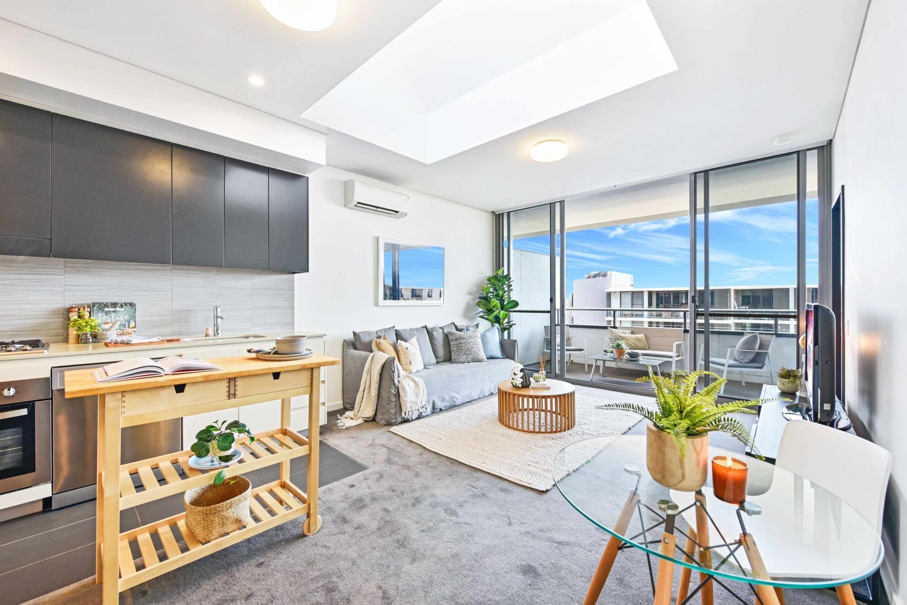 804/9 Baywater Drive, Wentworth Point Sold by Chidiac Realty - image 1
