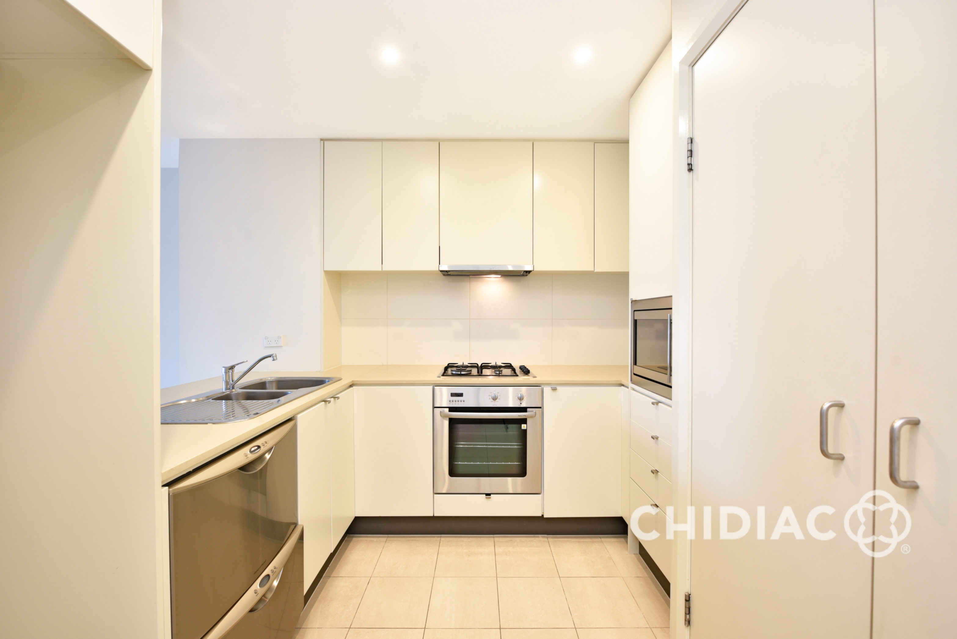 489/4 The Crescent, Wentworth Point Leased by Chidiac Realty - image 4