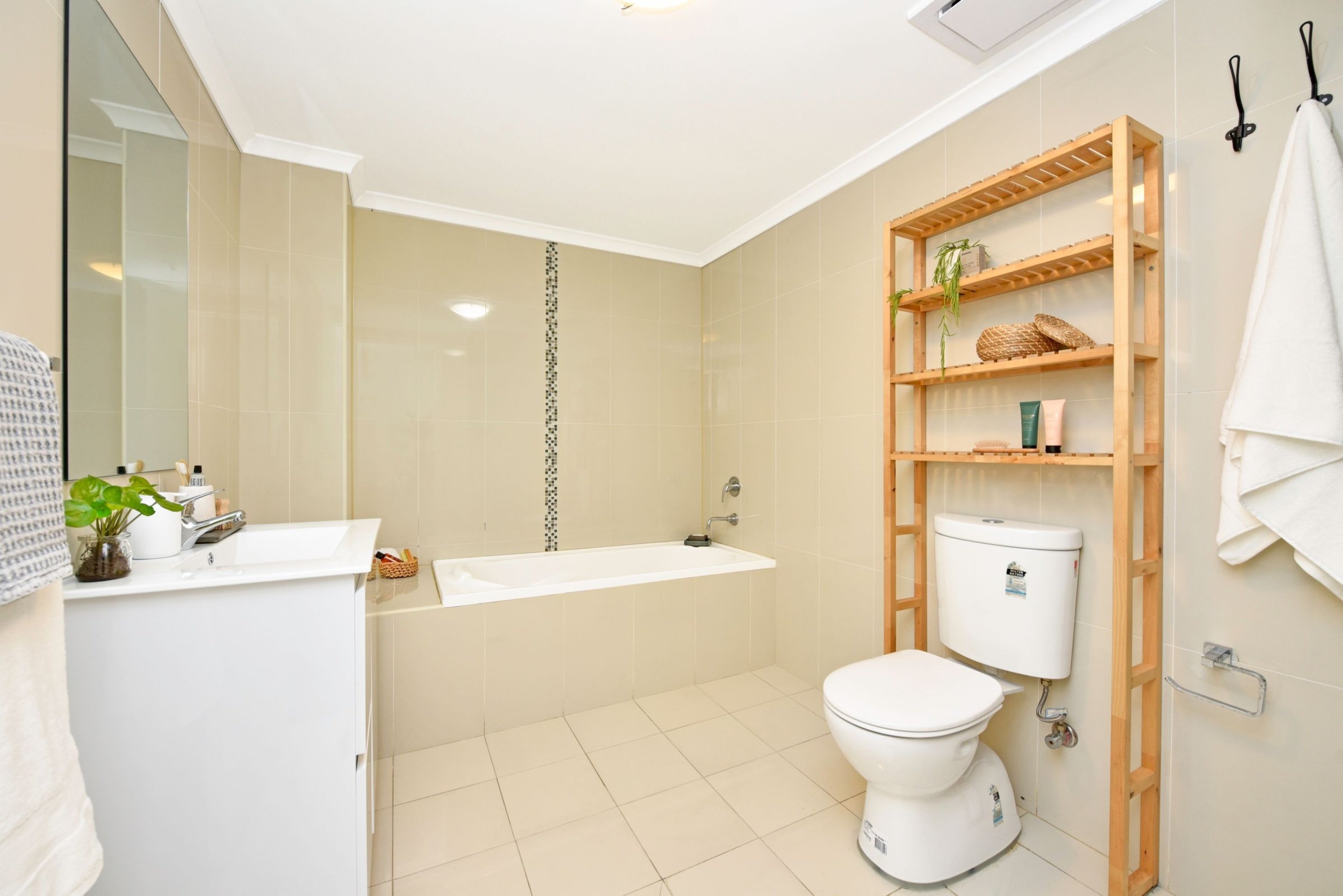 3/29-31 Eastbourne Road, Homebush West Sold by Chidiac Realty - image 6
