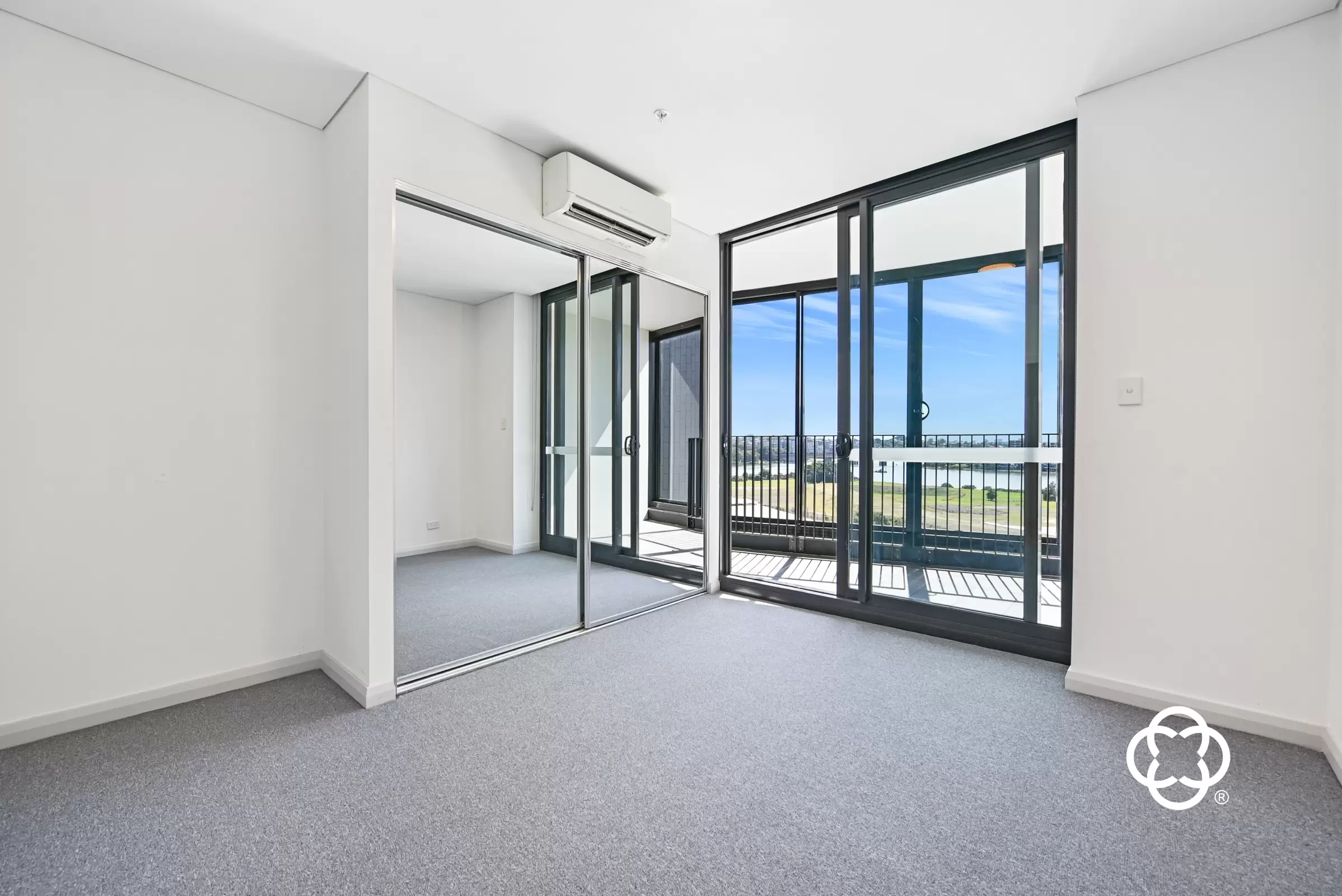 901/10 Burroway Road, Wentworth Point Leased by Chidiac Realty - image 4