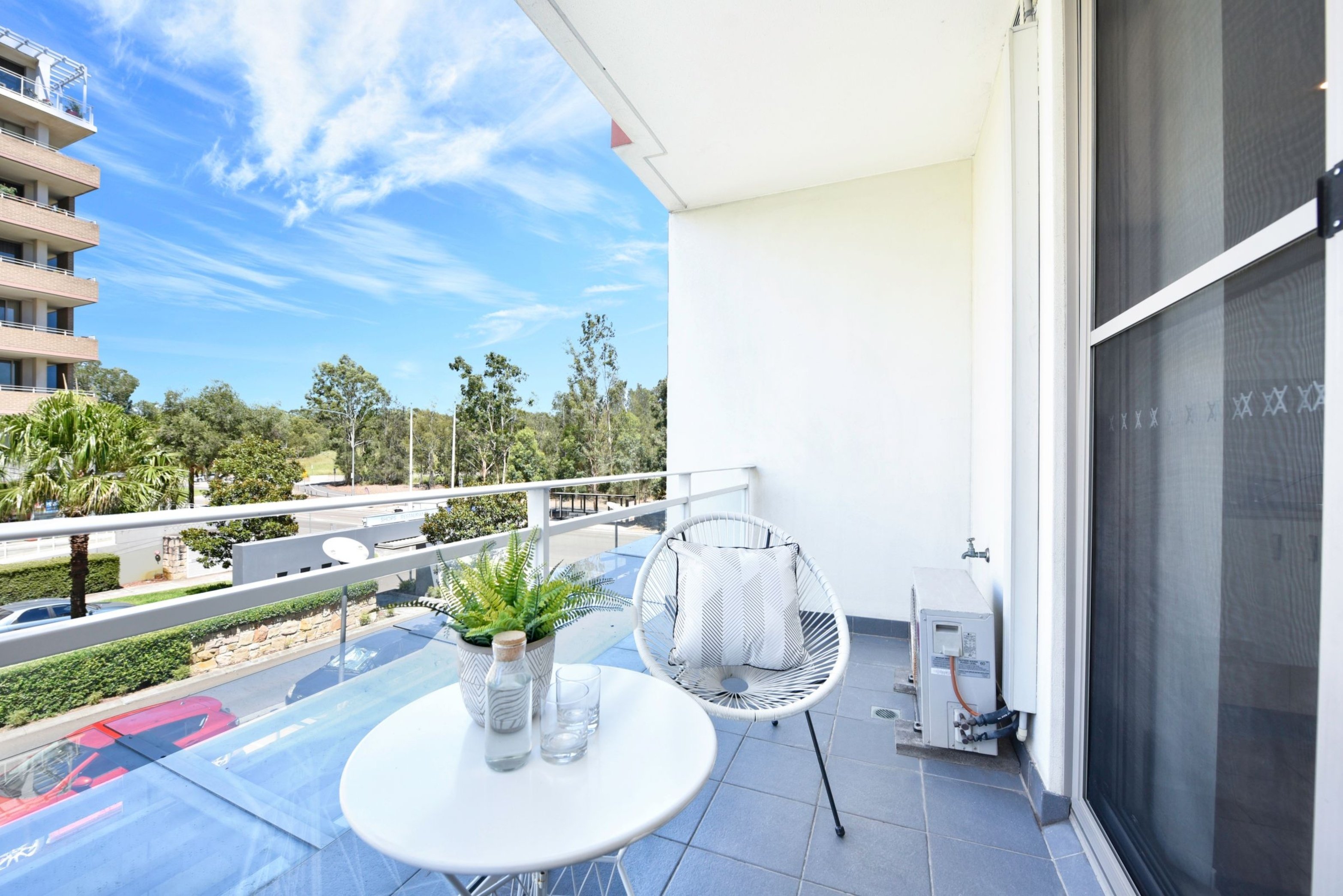 215/21 Hill Road, Wentworth Point Sold by Chidiac Realty - image 2