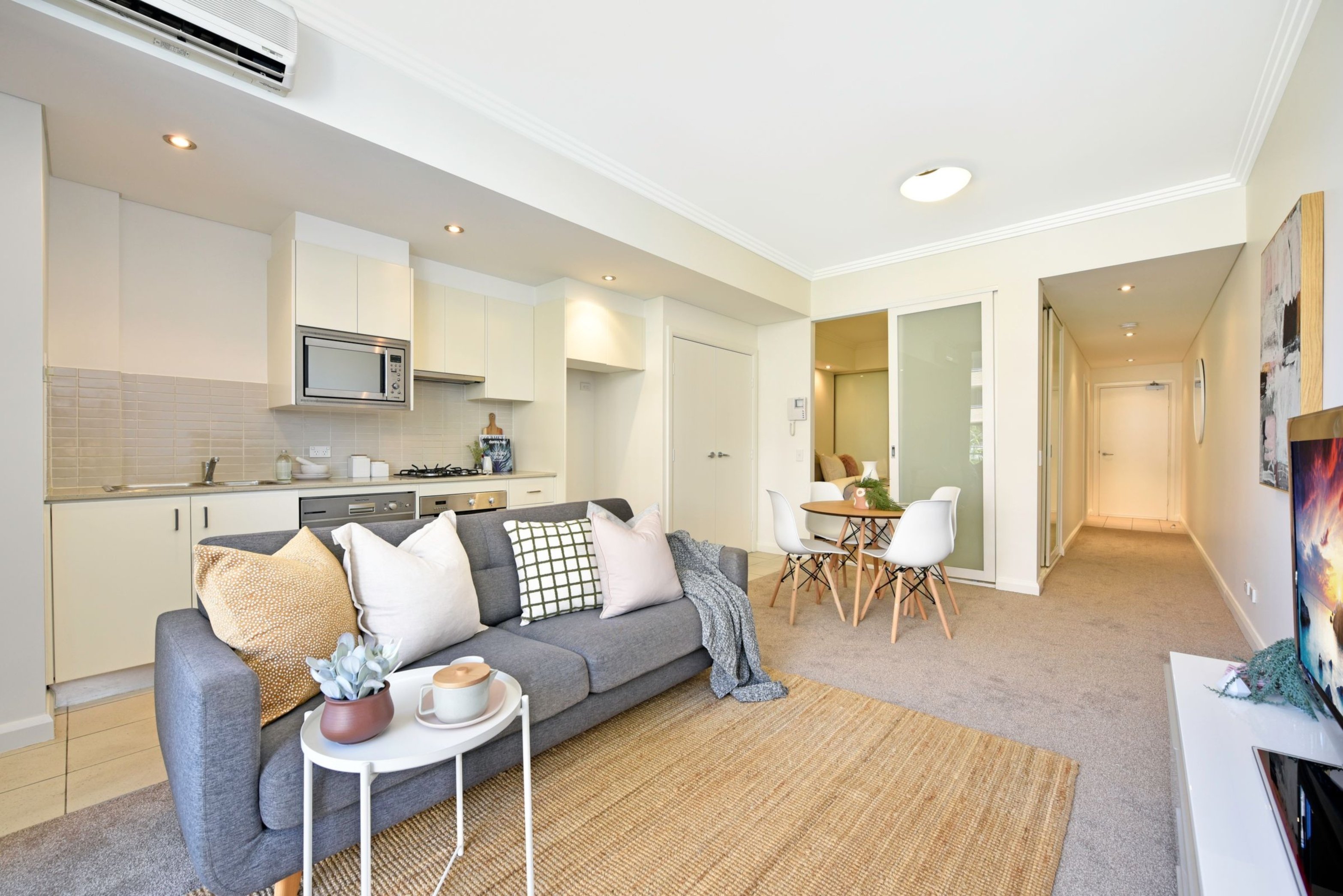 215/21 Hill Road, Wentworth Point Sold by Chidiac Realty - image 1