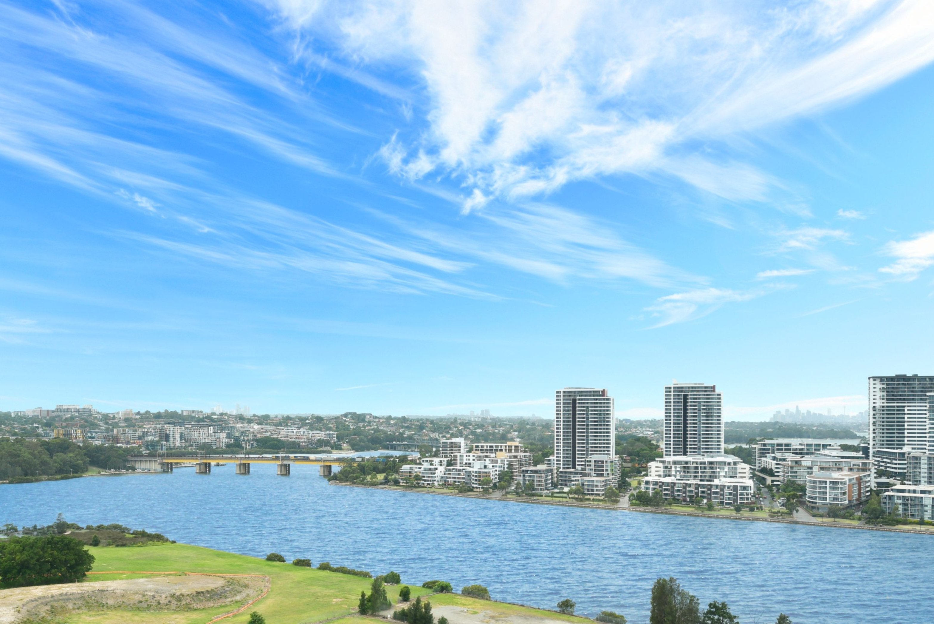 1706/17 Wentworth Place, Wentworth Point Sold by Chidiac Realty - image 4