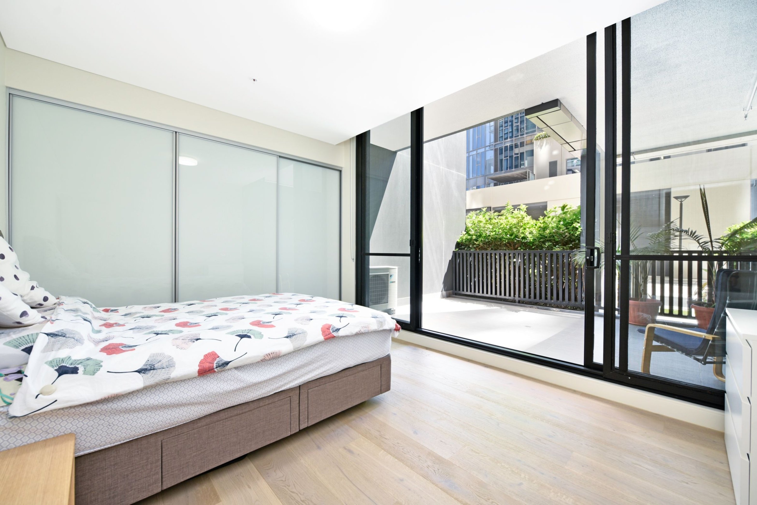 201/46 Savona Drive, Wentworth Point Sold by Chidiac Realty - image 4