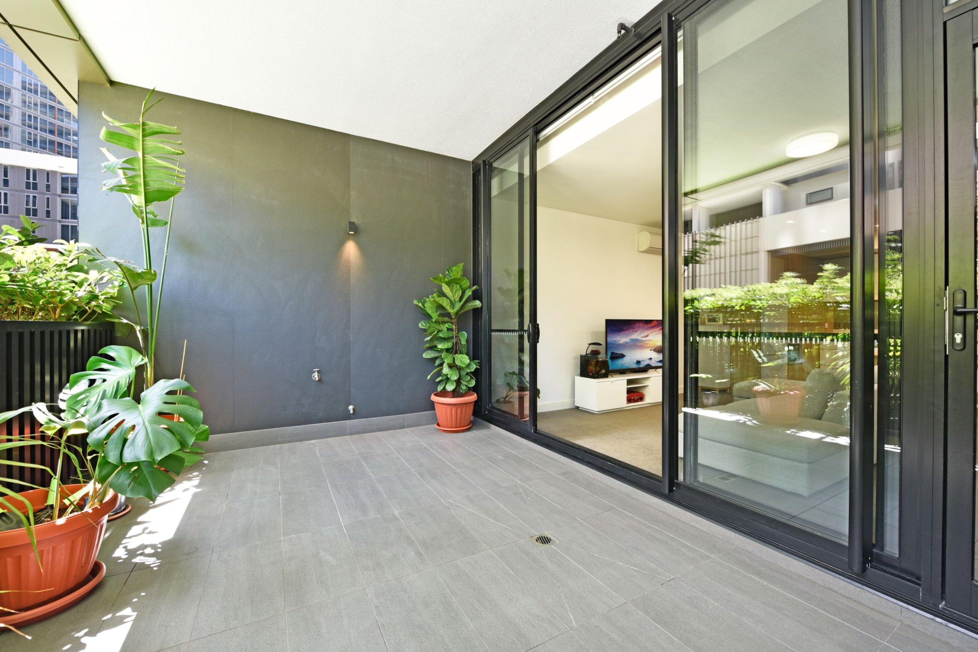 201/46 Savona Drive, Wentworth Point Sold by Chidiac Realty - image 2