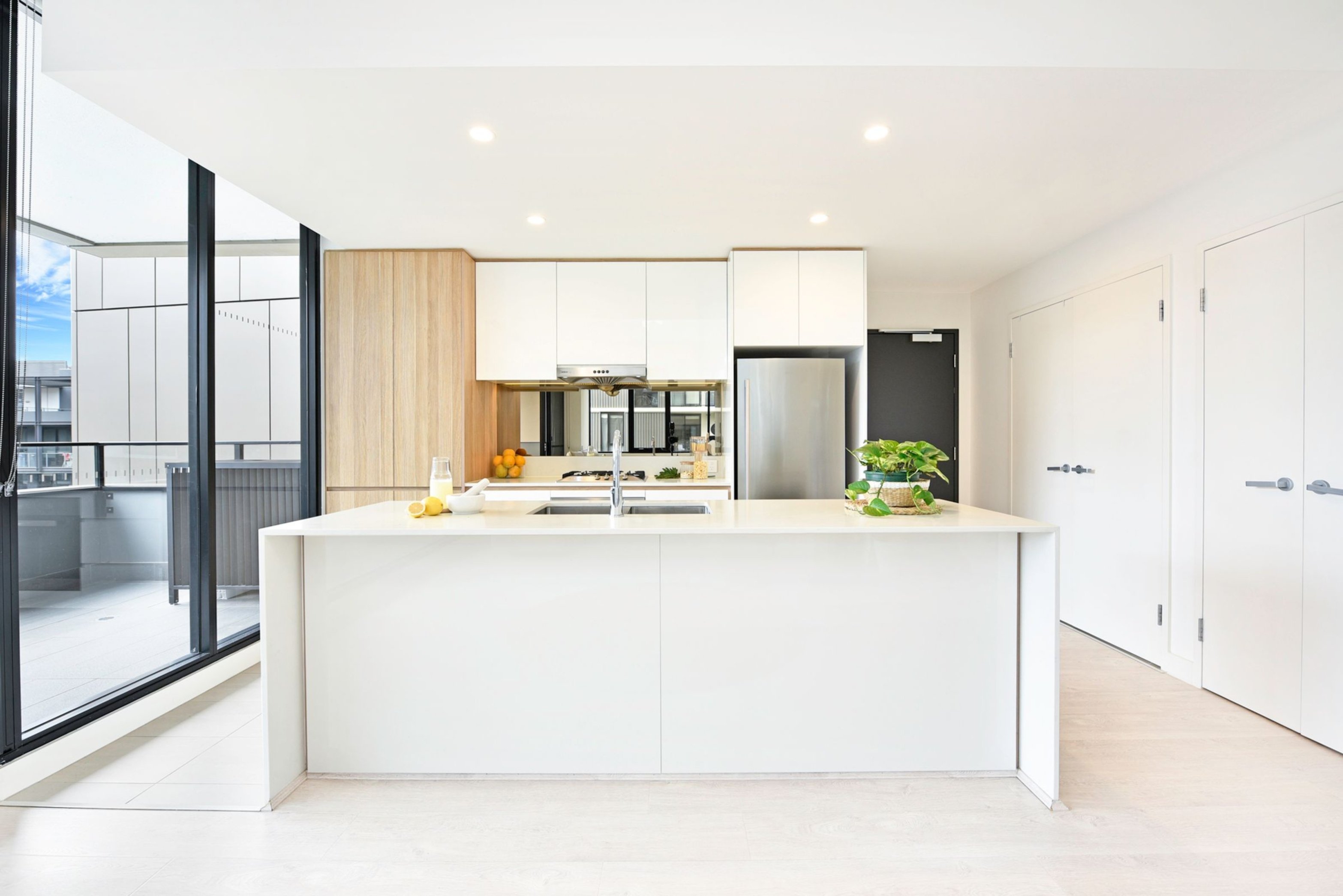 502/46 Savona Drive, Wentworth Point Sold by Chidiac Realty - image 3